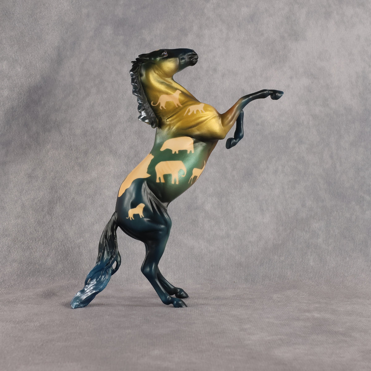 OOAK Pebble Mustang Blind Bag by Enrique Duarte WC26