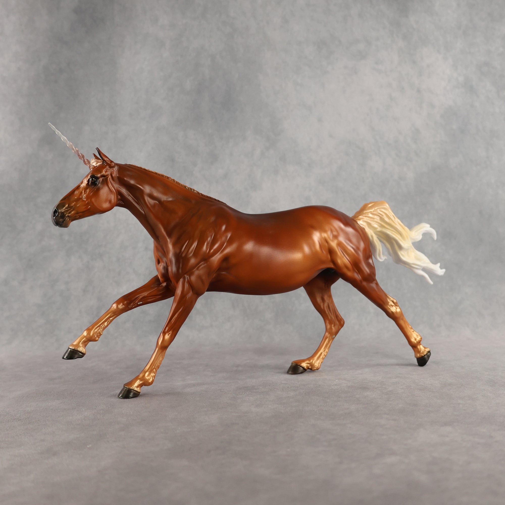 April Special Design-A-Horse FCM Pimento SDAH26