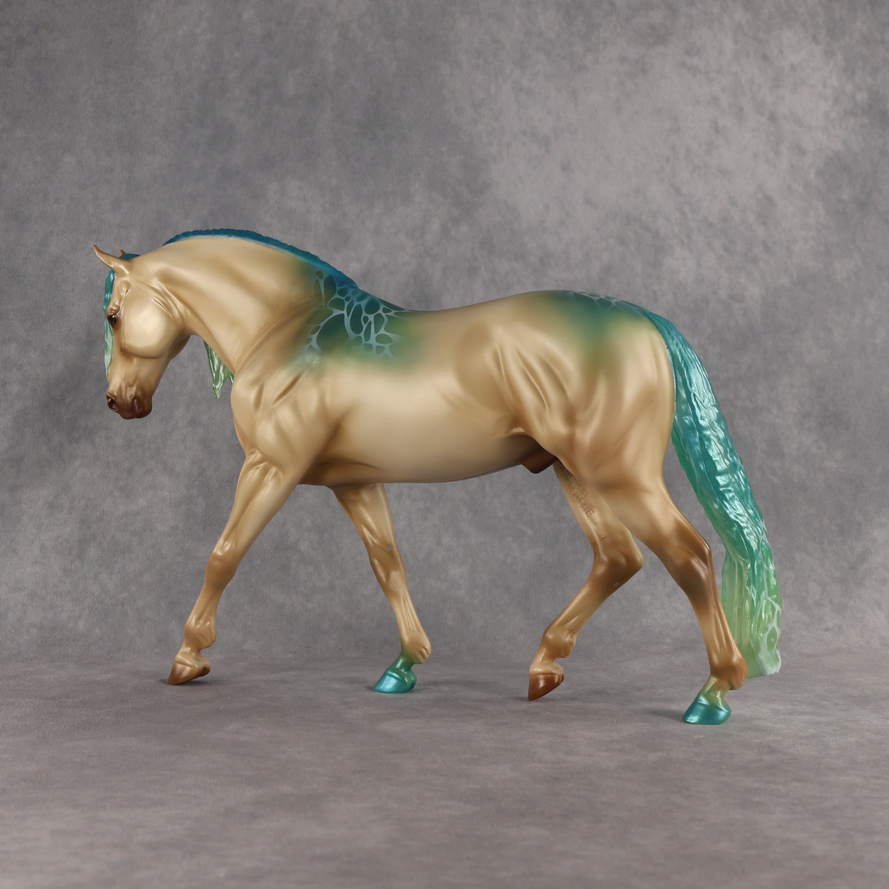 Nalu LE-15 FCM Irish Draught by Ashley Palmer & Melanie Miller EL26