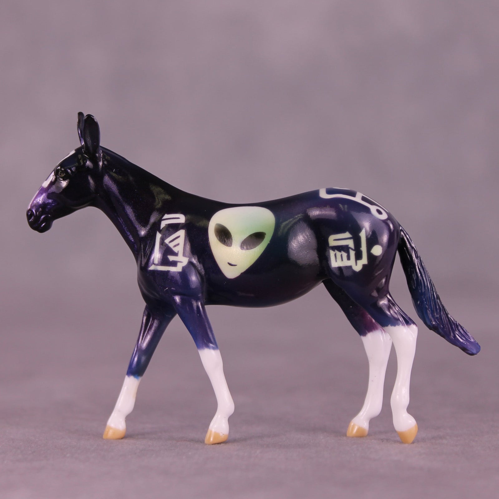 Neptunian Visitor OOAK Chip Mule by Enrique Duarte