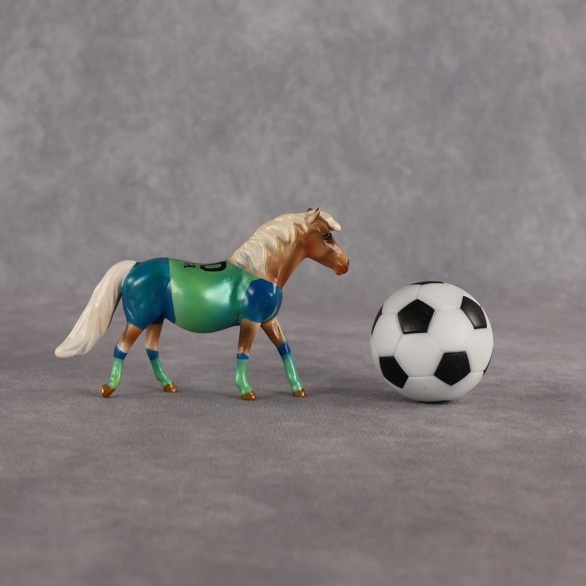 Nigeria OOAK Chip Pony by Enrique Duarte SCD26