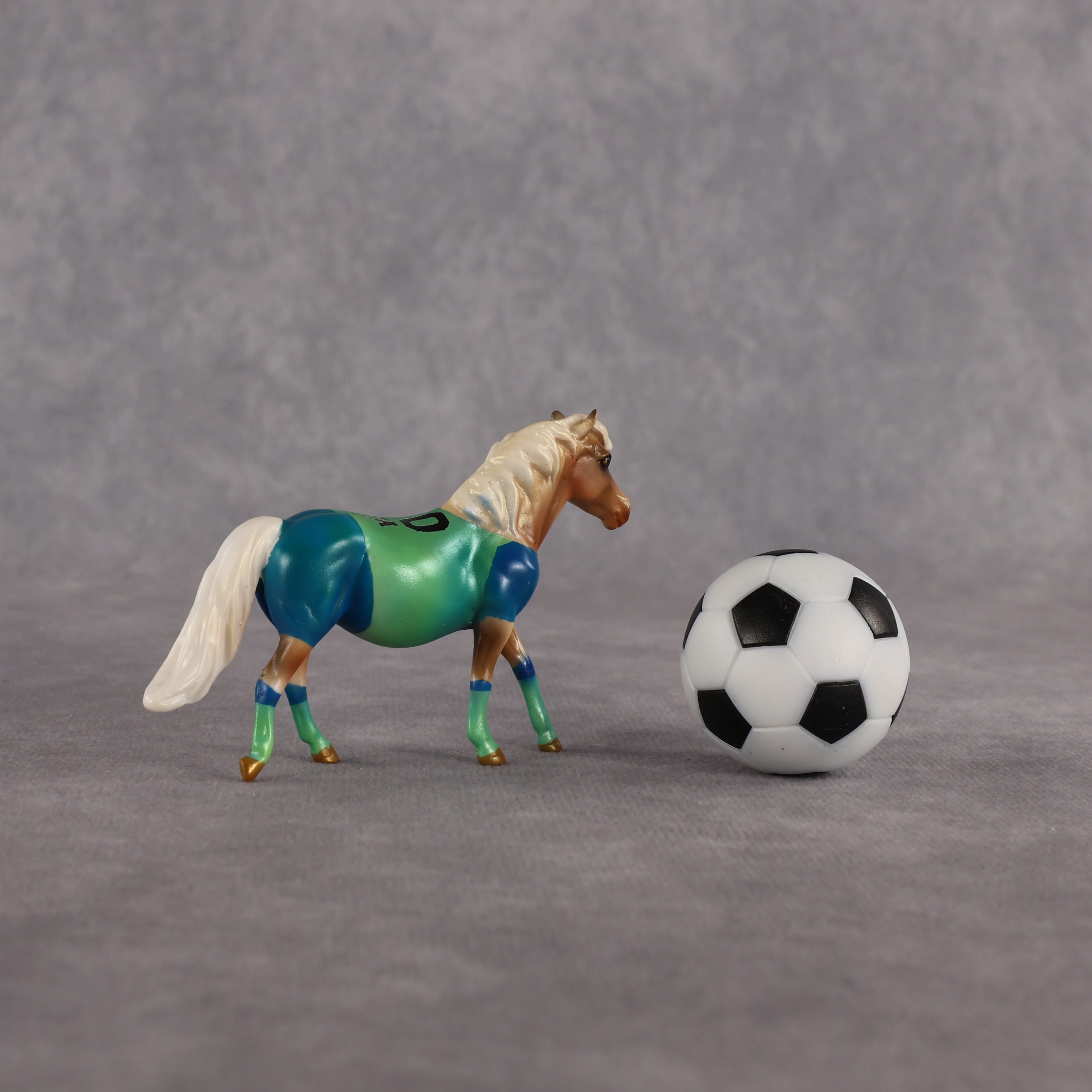 Nigeria OOAK Chip Pony by Enrique Duarte SCD26