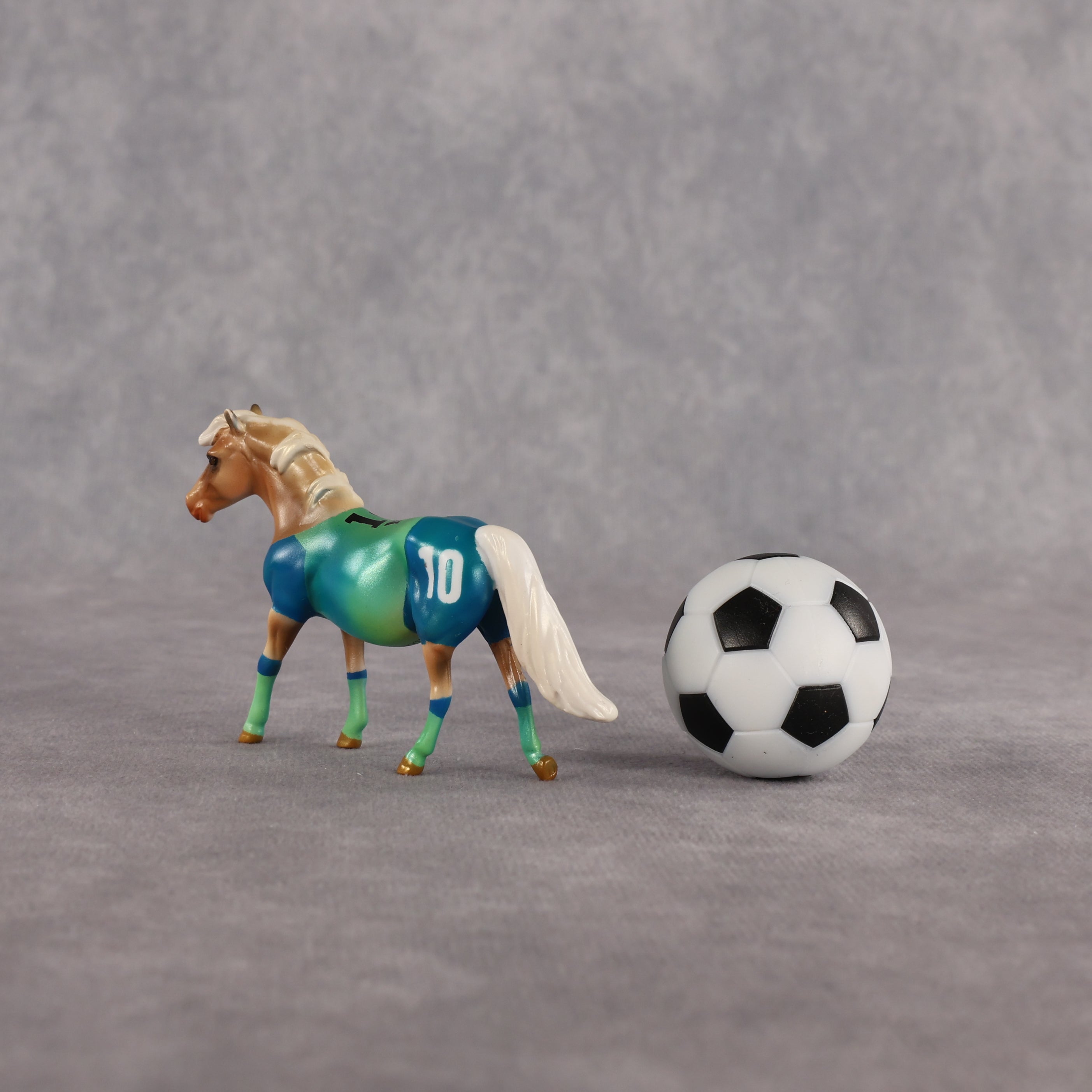Nigeria OOAK Chip Pony by Enrique Duarte SCD26