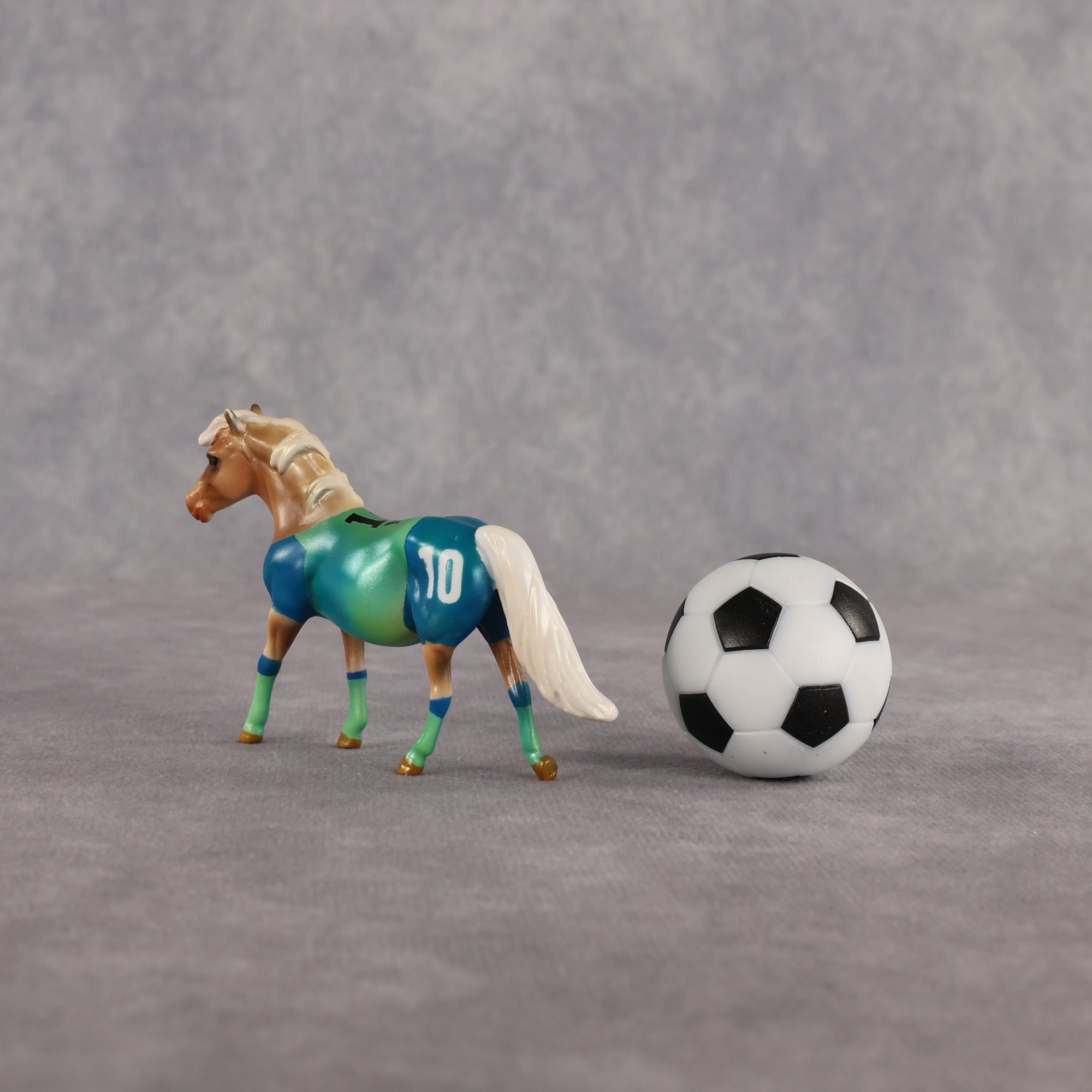 Nigeria OOAK Chip Pony by Enrique Duarte SCD26