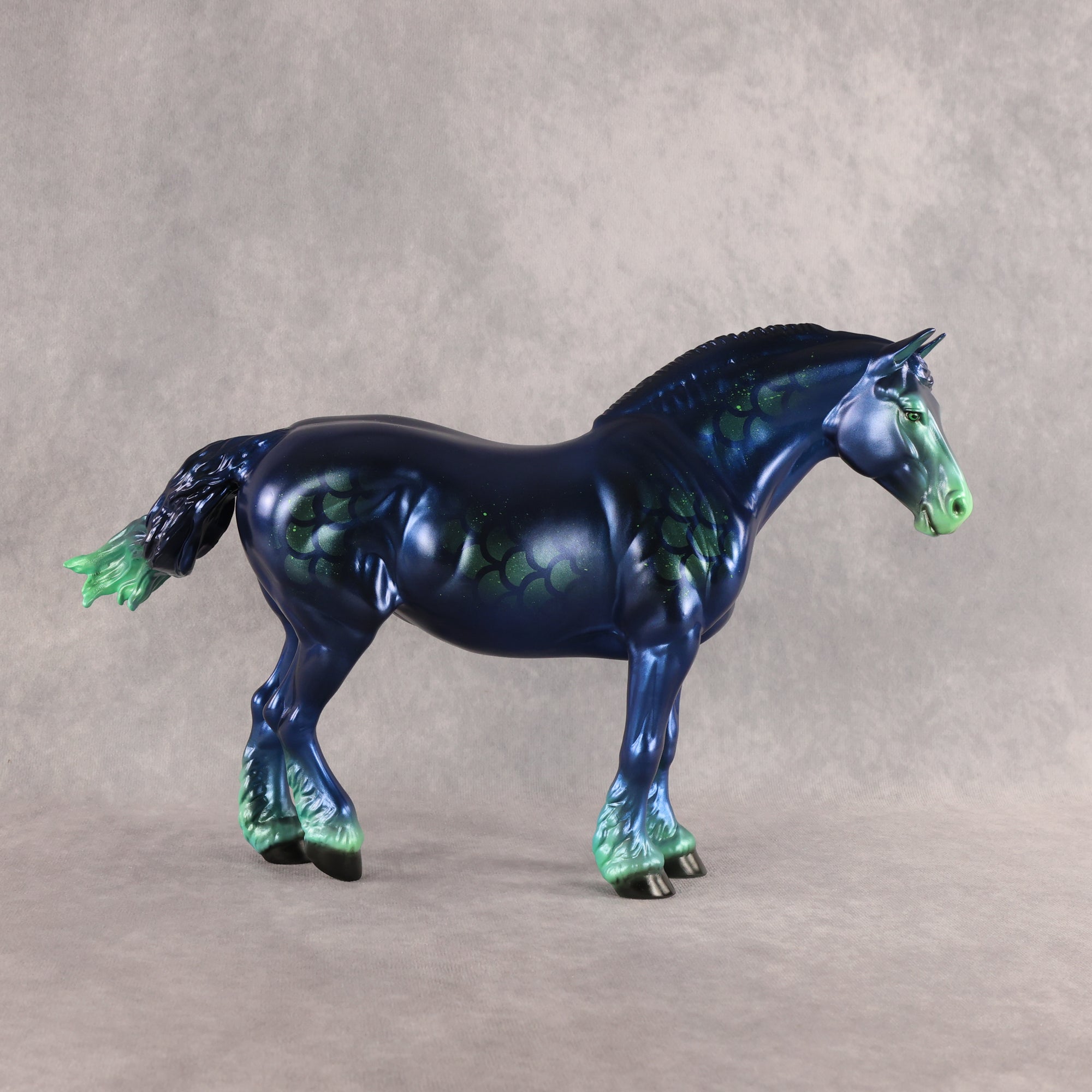 Noctiluca LE-20 FCM Bunny by Ellen Robbins SM26