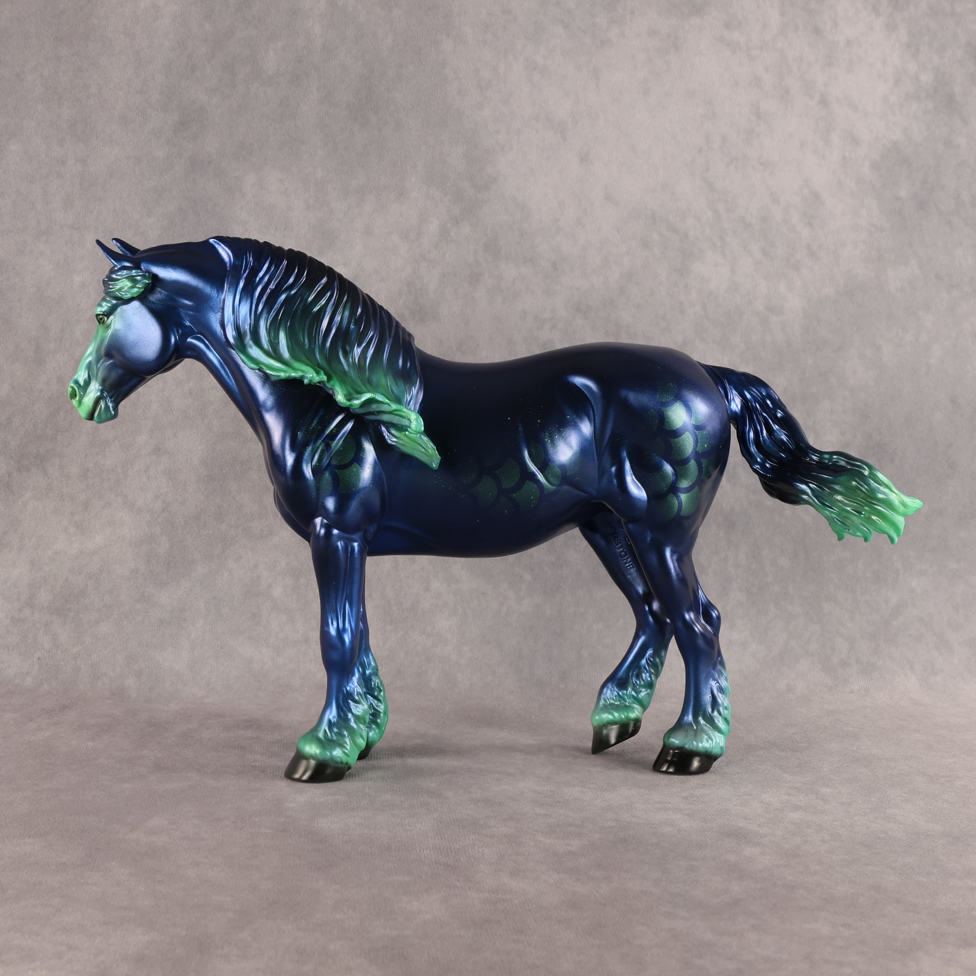 Noctiluca LE-20 FCM Bunny by Ellen Robbins SM26