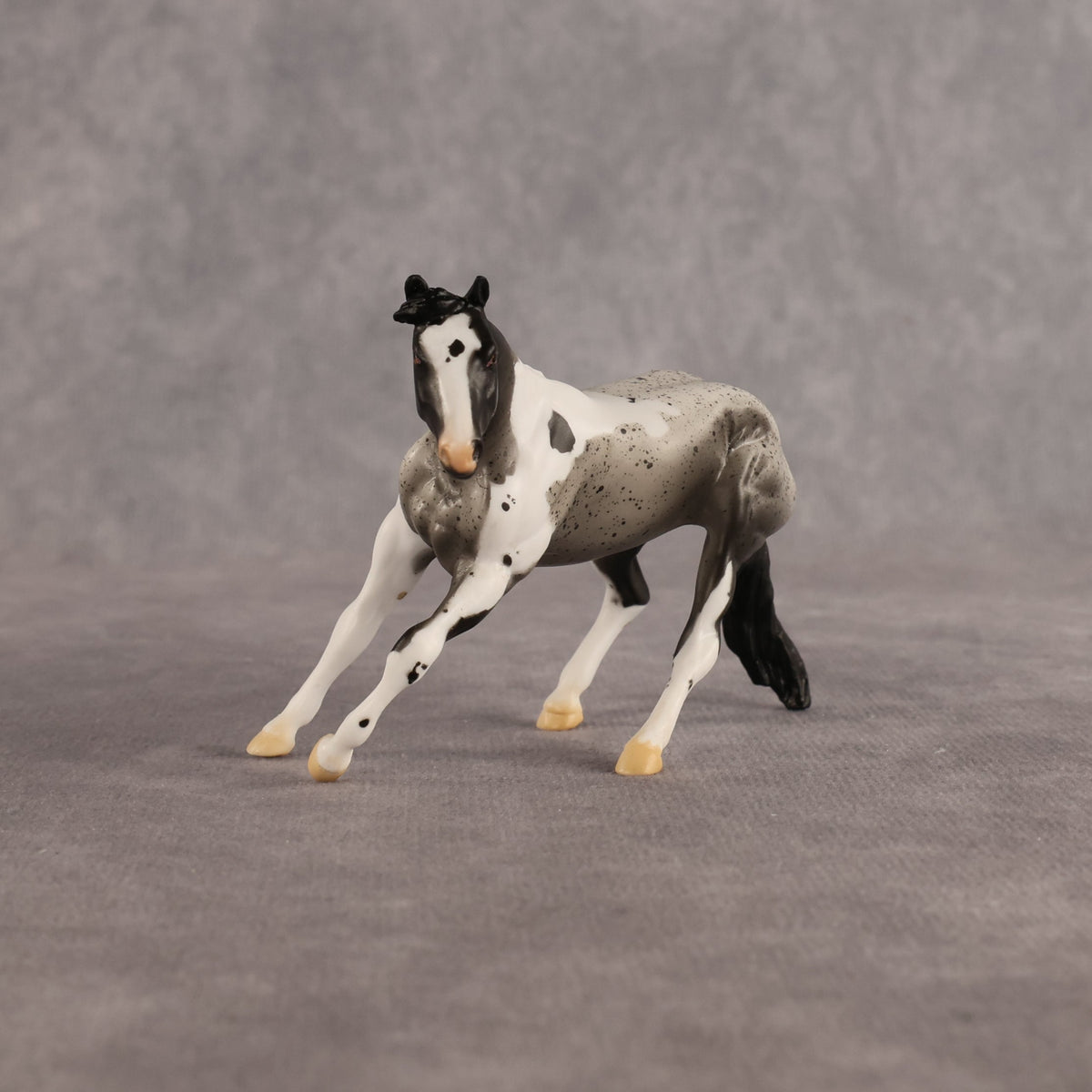 Oh Dear OOAK Chip Cutting Horse by Alex Fortman LHS26
