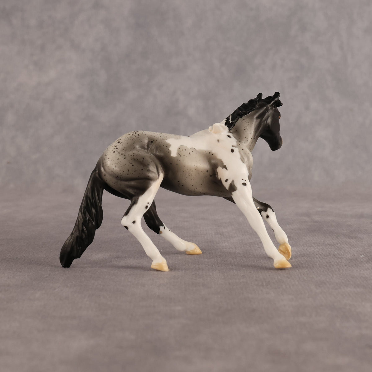 Oh Dear OOAK Chip Cutting Horse by Alex Fortman LHS26