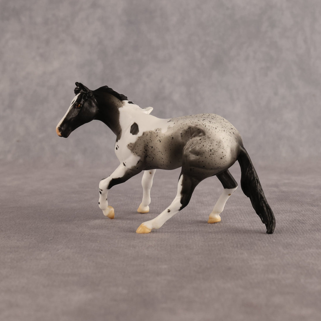 Oh Dear OOAK Chip Cutting Horse by Alex Fortman LHS26