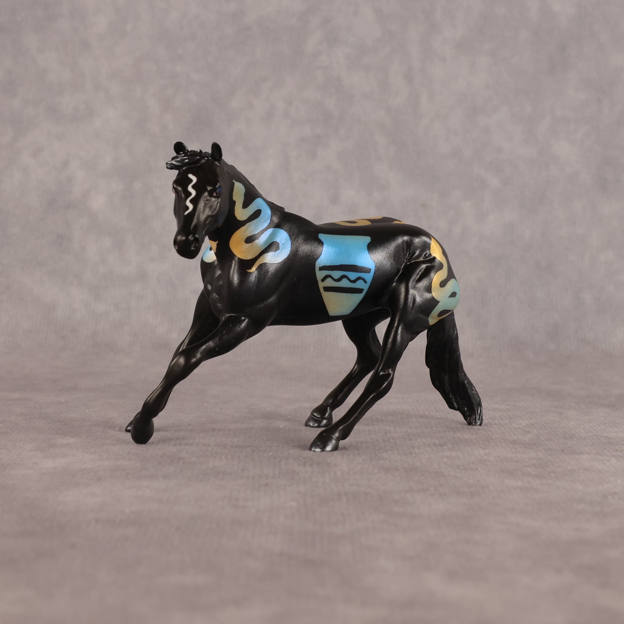 Old Kingdom OOAK Chip Cutting Horse by Enrique Duarte WC26