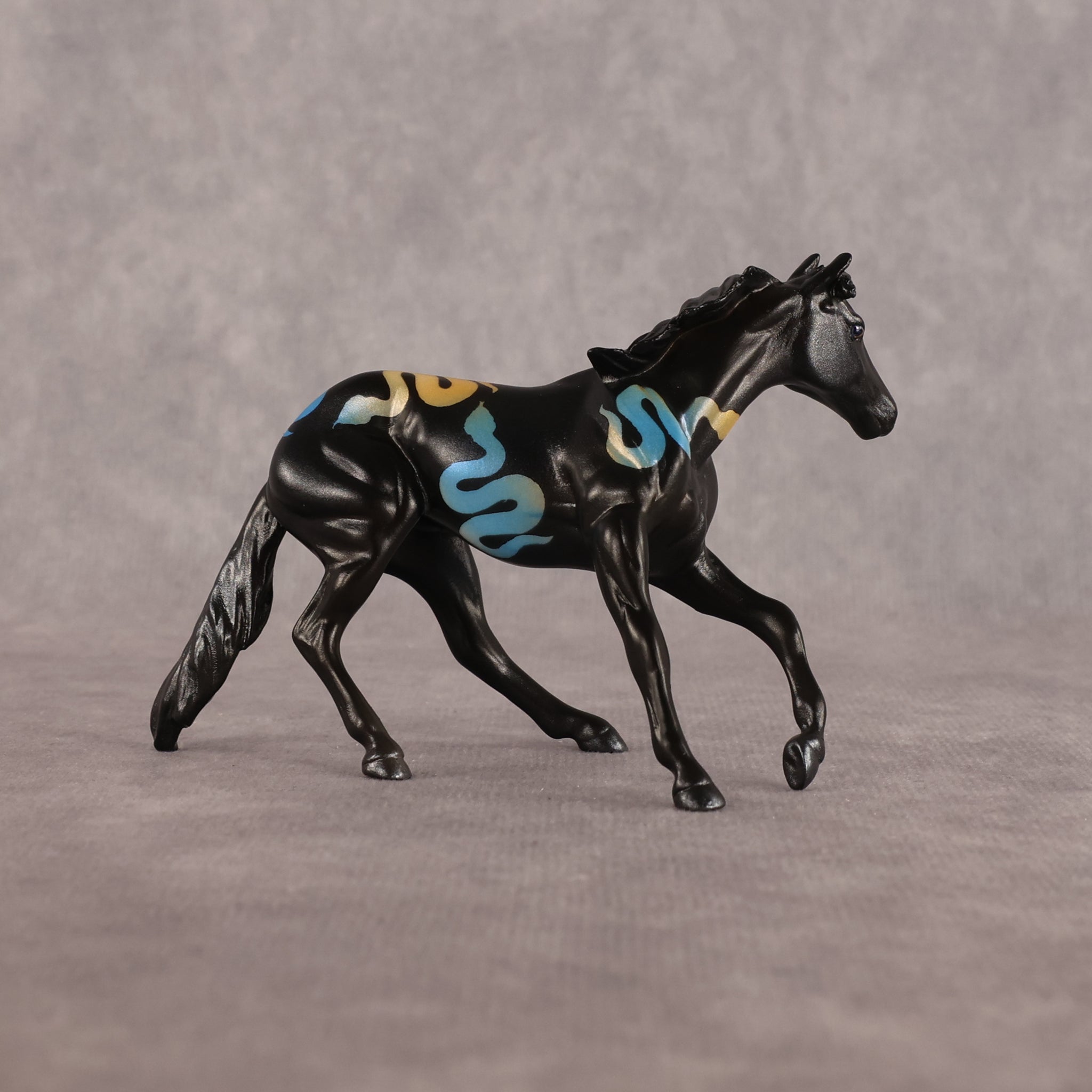 Old Kingdom OOAK Chip Cutting Horse by Enrique Duarte WC26