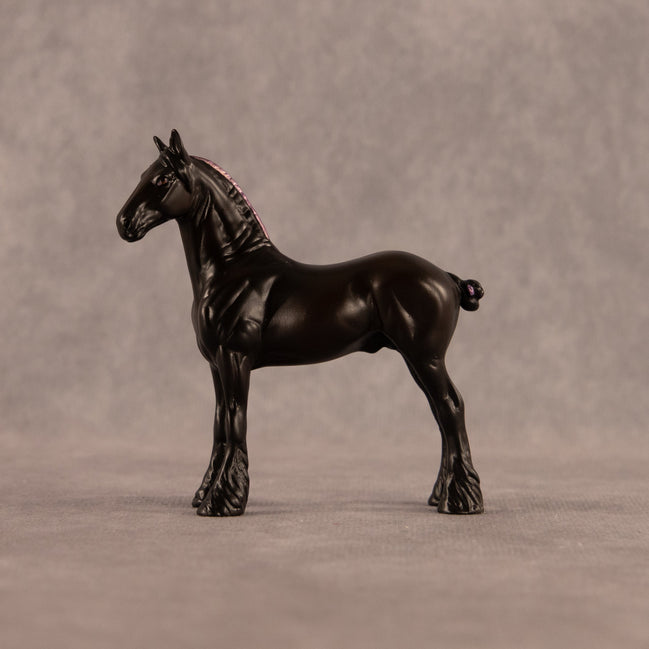 Onyx OOAK Chip Standing Drafter by Anna Rieck EQ26