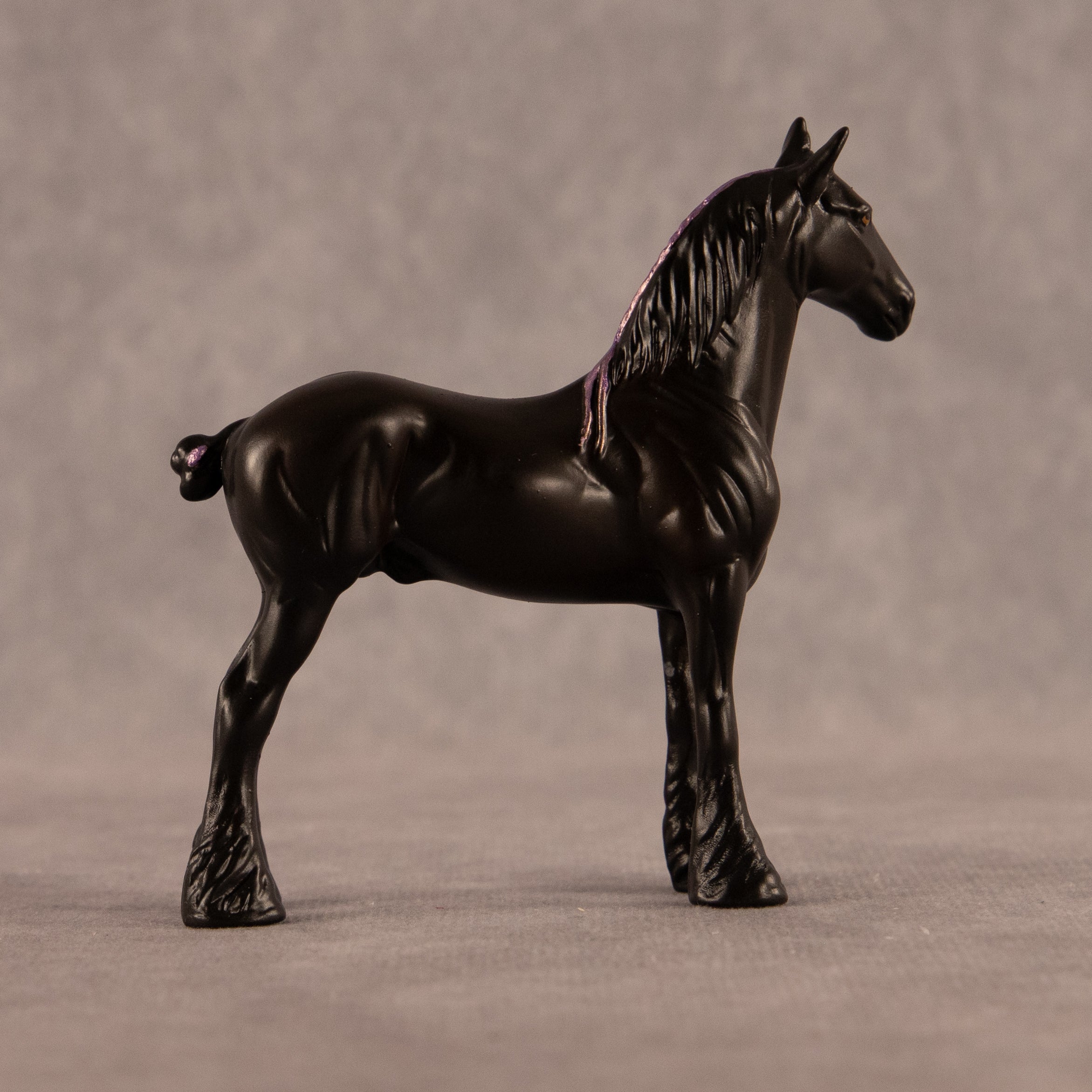 Onyx OOAK Chip Standing Drafter by Anna Rieck EQ26