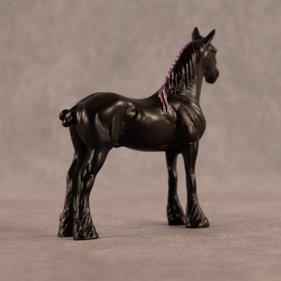 Onyx OOAK Chip Standing Drafter by Anna Rieck EQ26