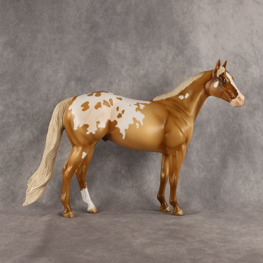 Out of Flocks OOAK Ideal Stock Horse by Madi Wiseman DDOOAKs26