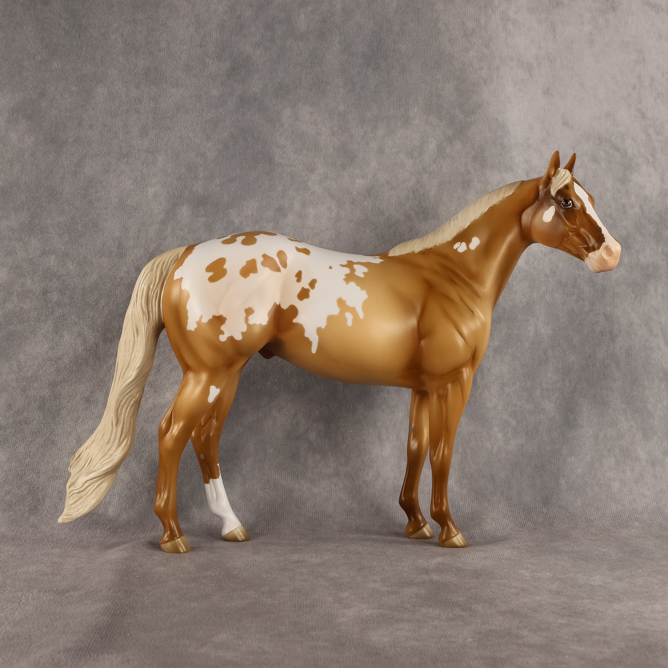 Out of Flocks OOAK Ideal Stock Horse by Madi Wiseman DDOOAKs26