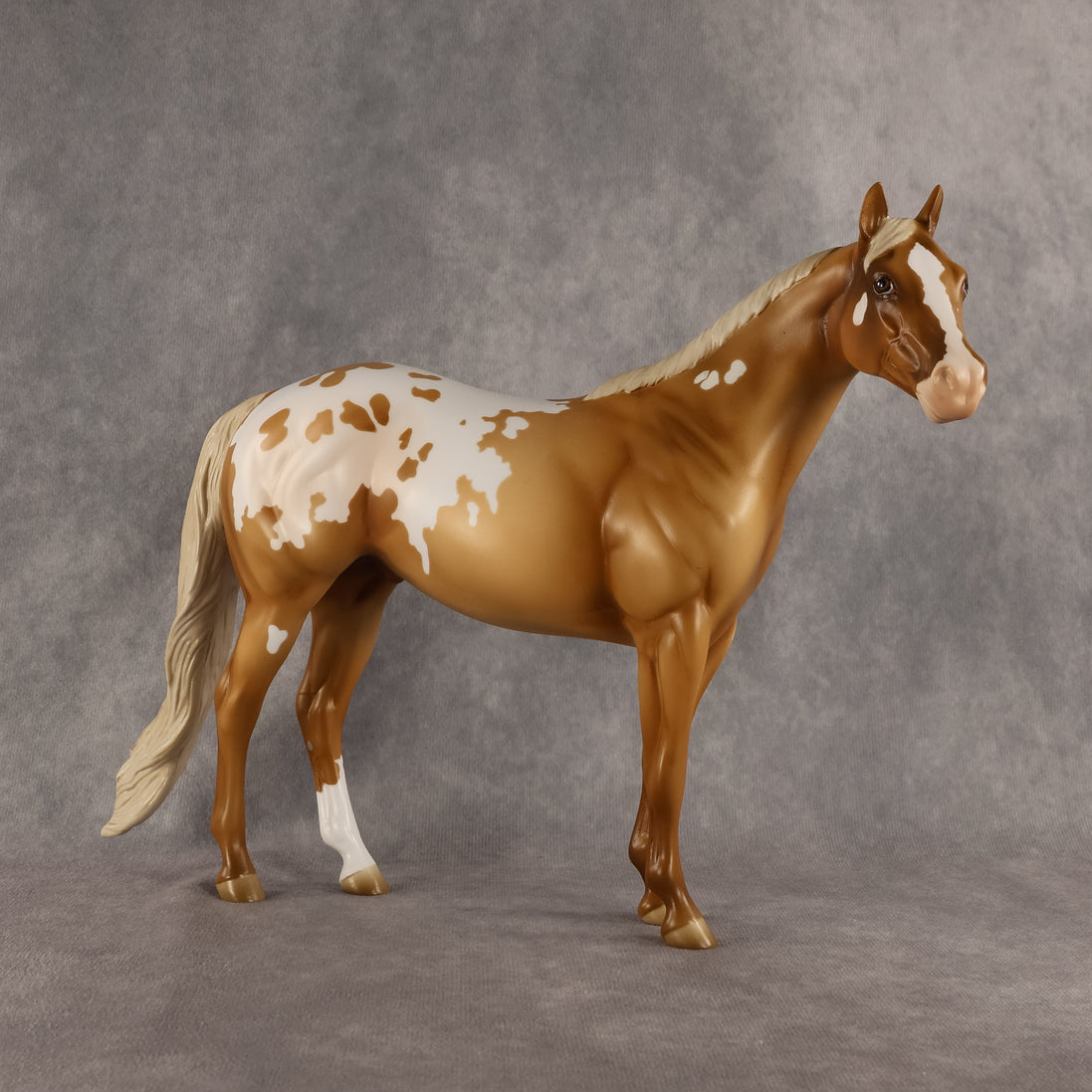 Out of Flocks OOAK Ideal Stock Horse by Madi Wiseman DDOOAKs26