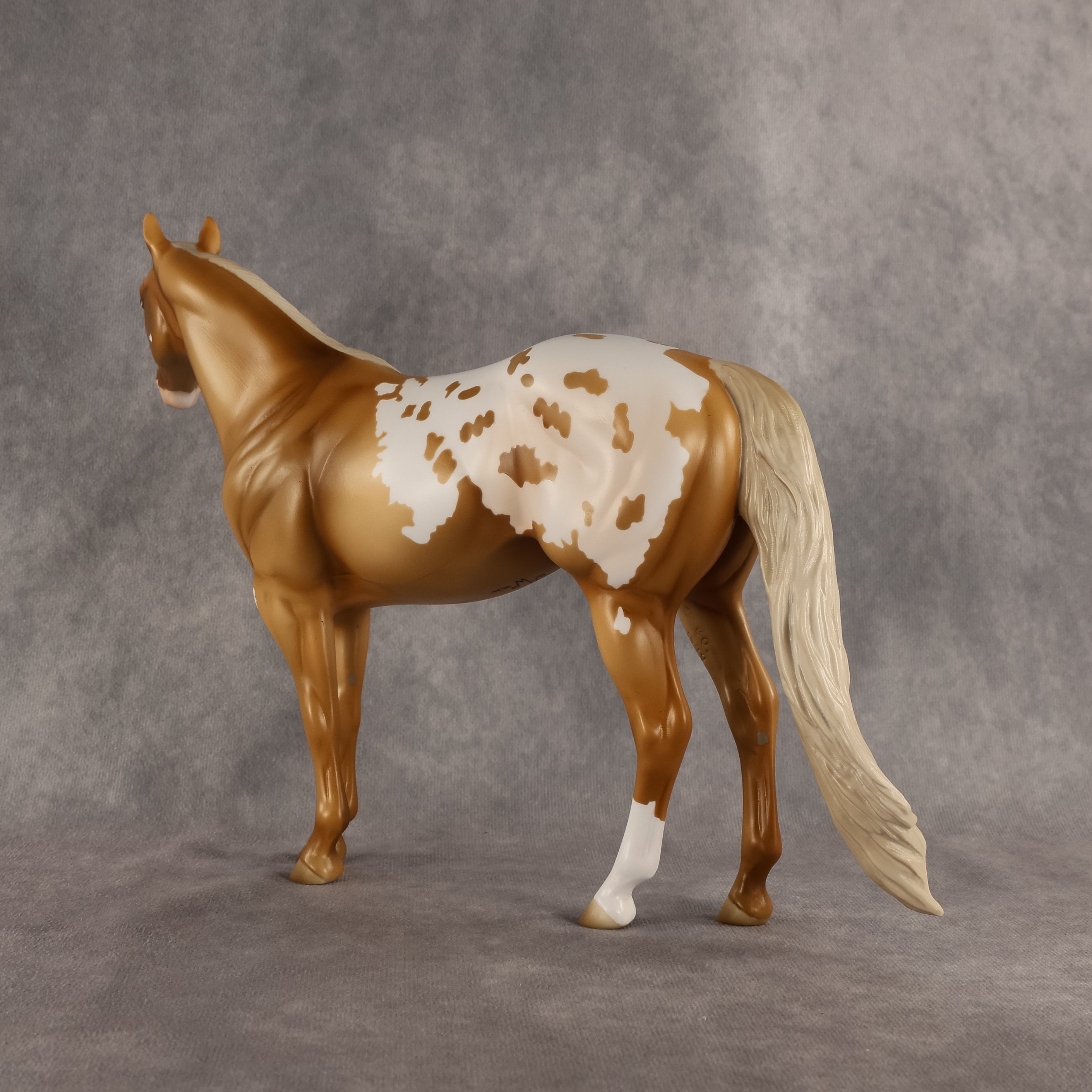 Out of Flocks OOAK Ideal Stock Horse by Madi Wiseman DDOOAKs26