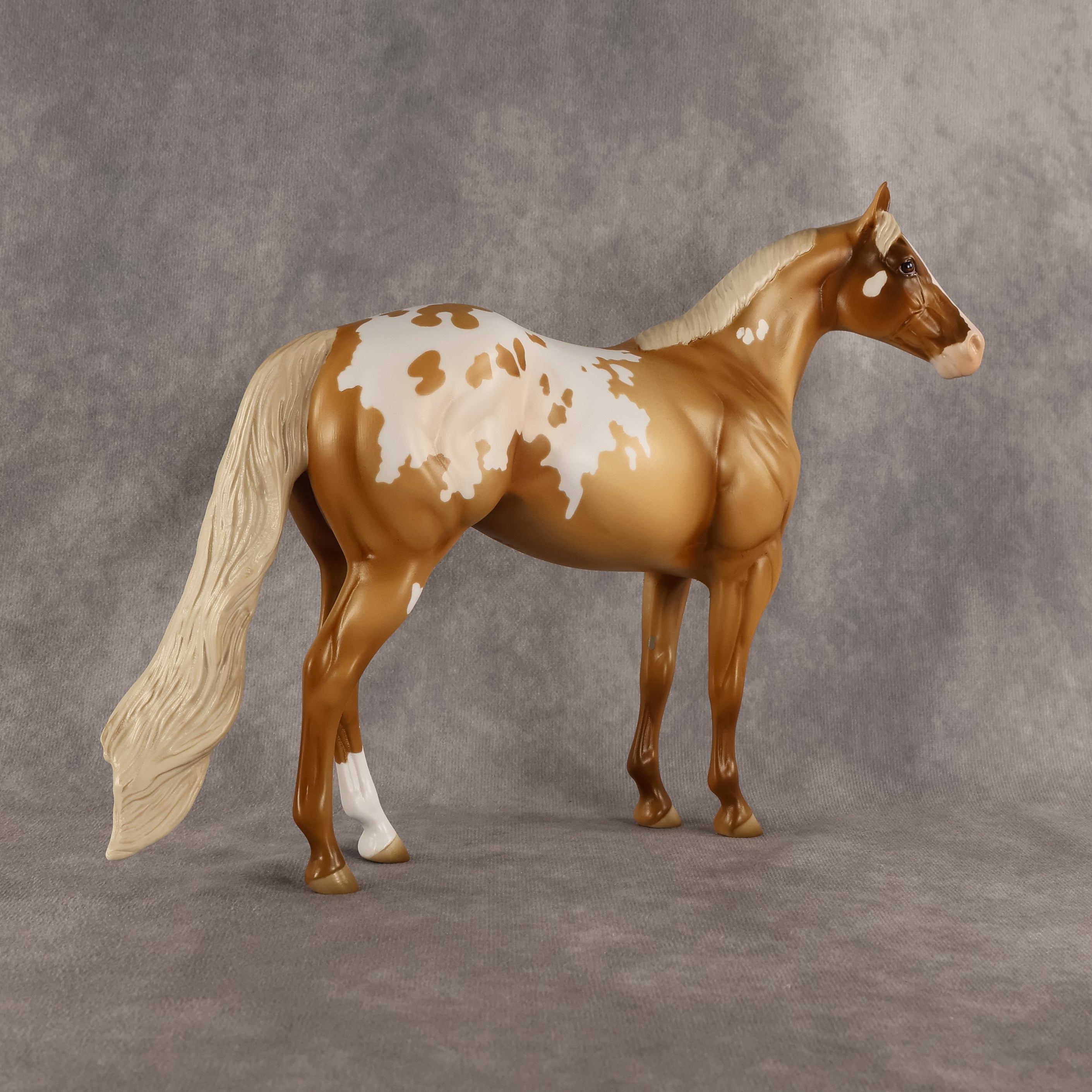 Out of Flocks OOAK Ideal Stock Horse by Madi Wiseman DDOOAKs26