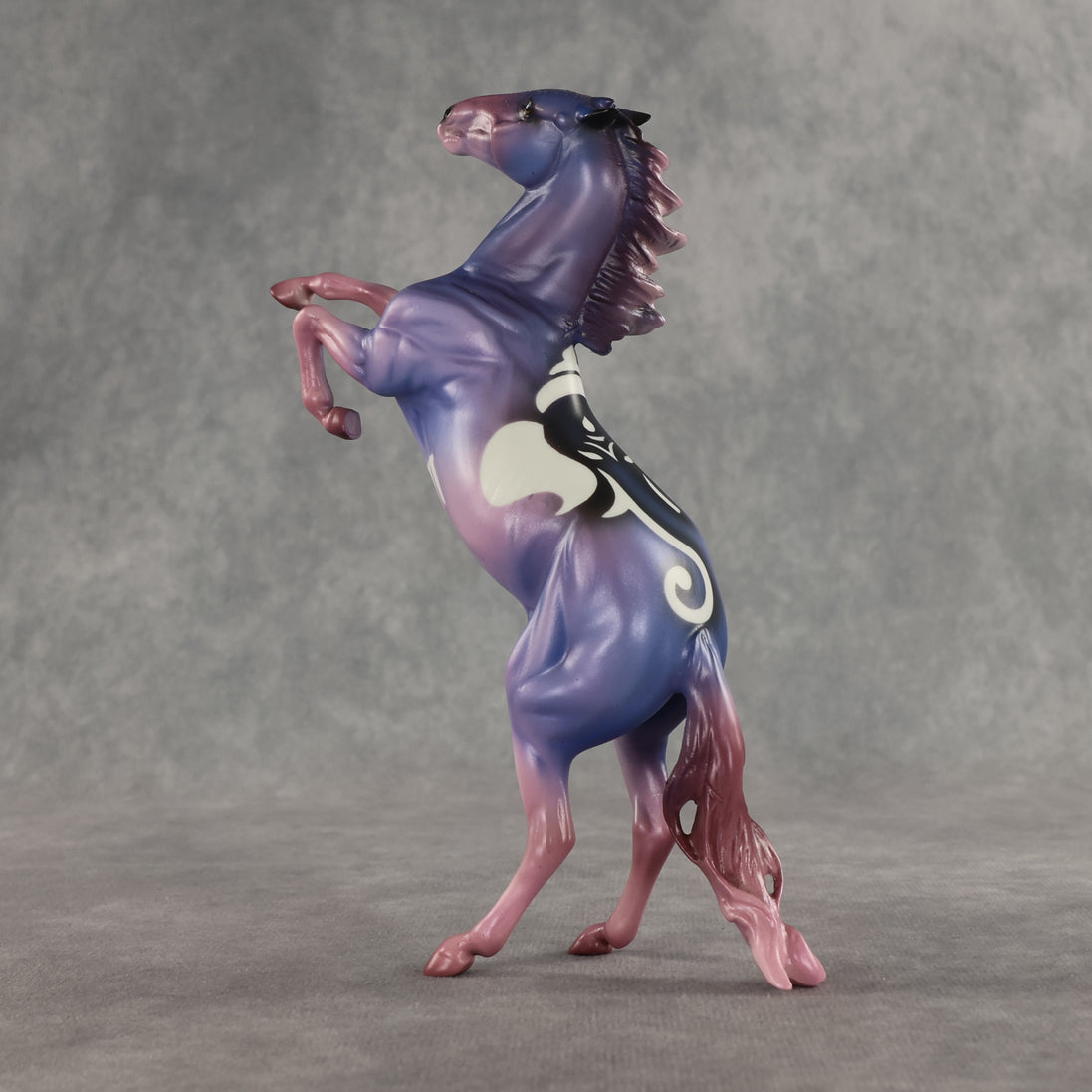 Ganesh LE-5 Pebble Mustang by Enrique Duarte WC26