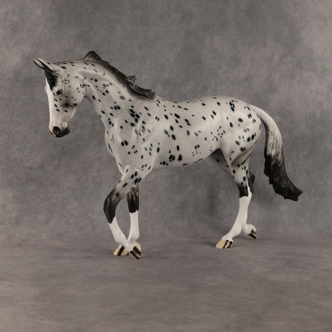 Paladin OOAK Thoroughbred by Dawn Quick SHCF26