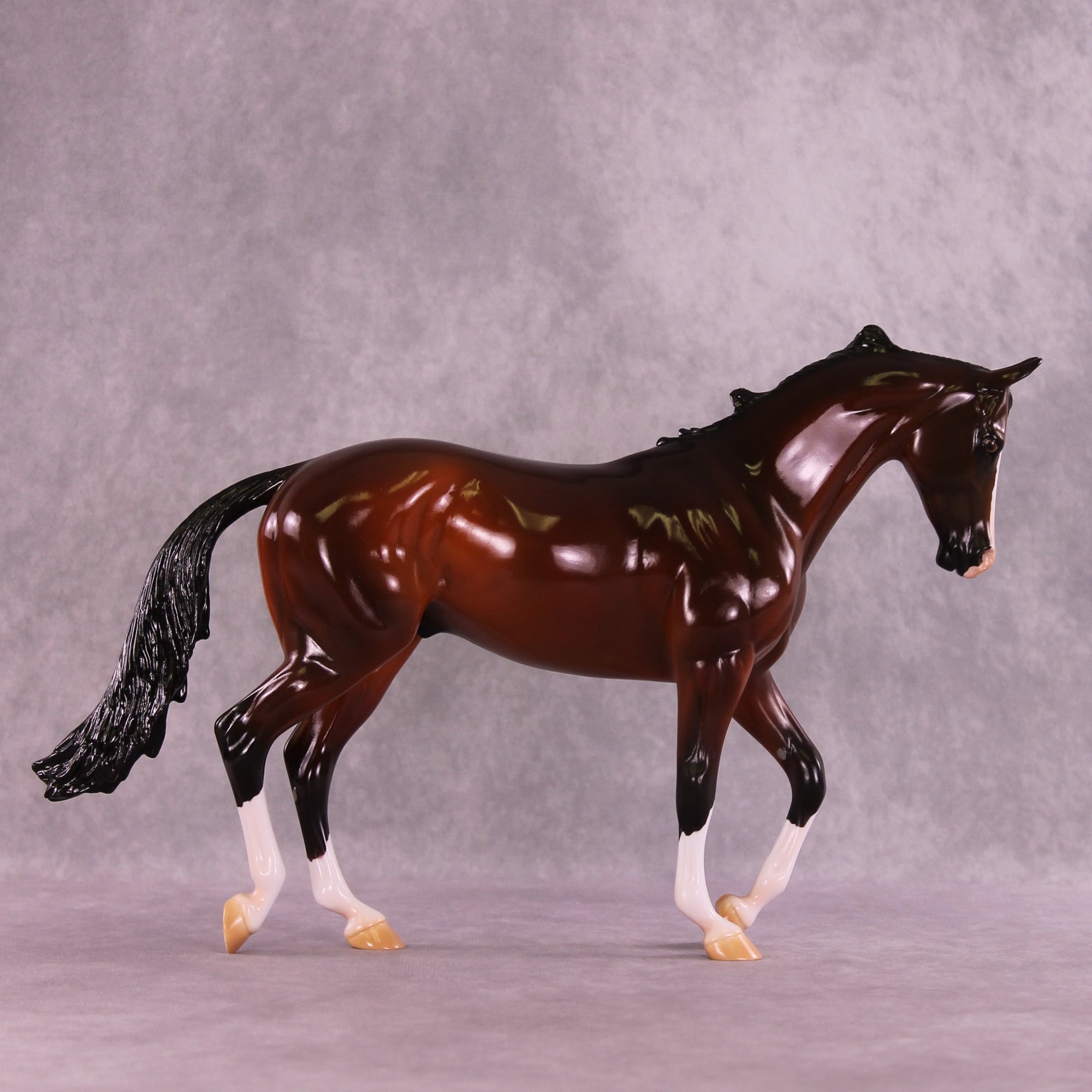 Pancake OOAK Thoroughbred by Erika Isbell MM25 Group D