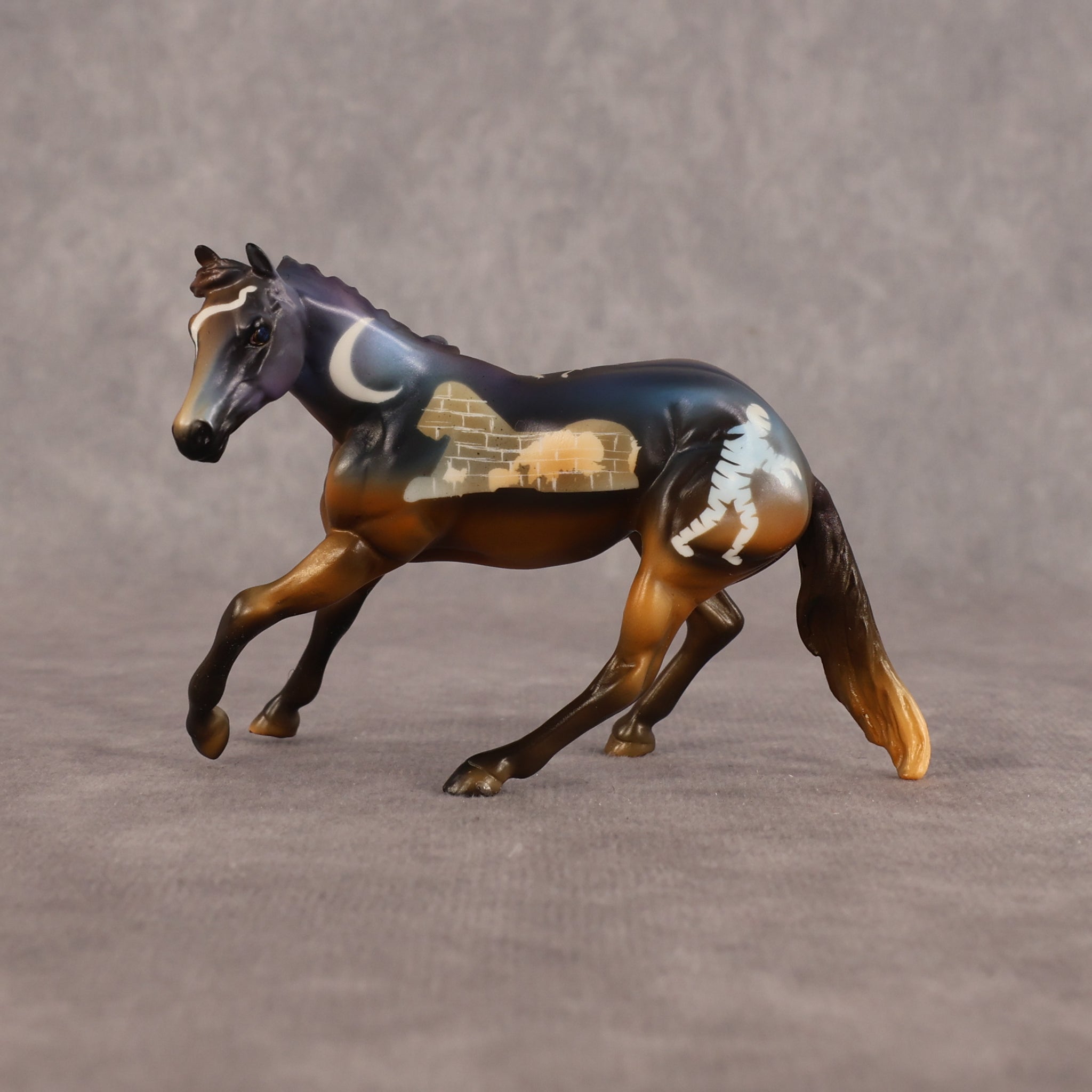 Papyrus OOAK Chip Cutting Horse by Enrique Duarte WC26