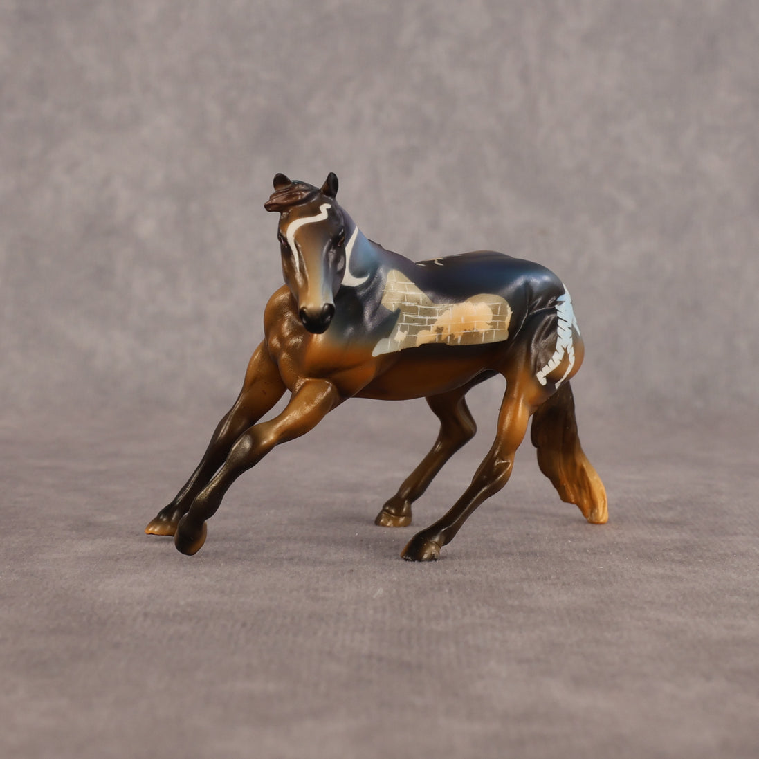 Papyrus OOAK Chip Cutting Horse by Enrique Duarte WC26
