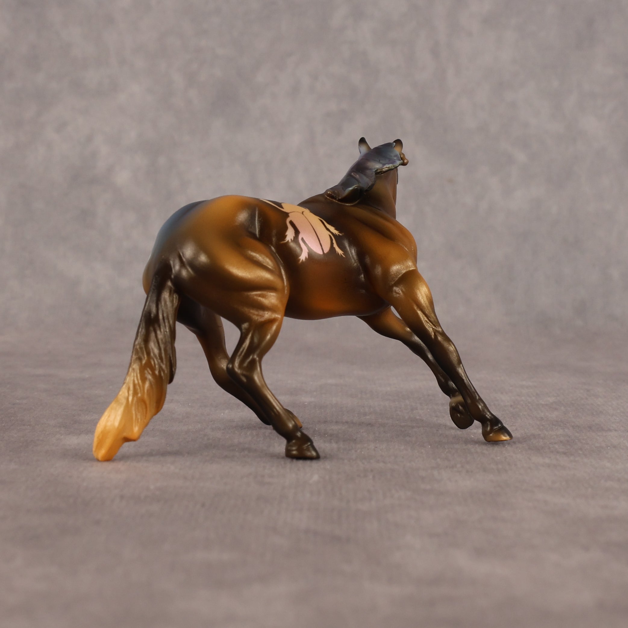 Papyrus OOAK Chip Cutting Horse by Enrique Duarte WC26