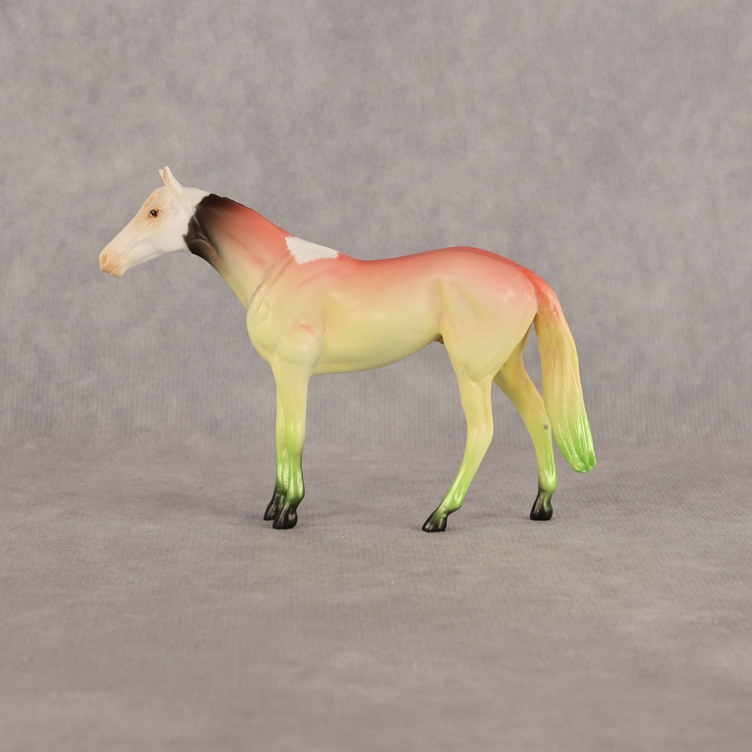 Parade Float OOAK Chip Thoroughbred  by Alex Fortman EQ26