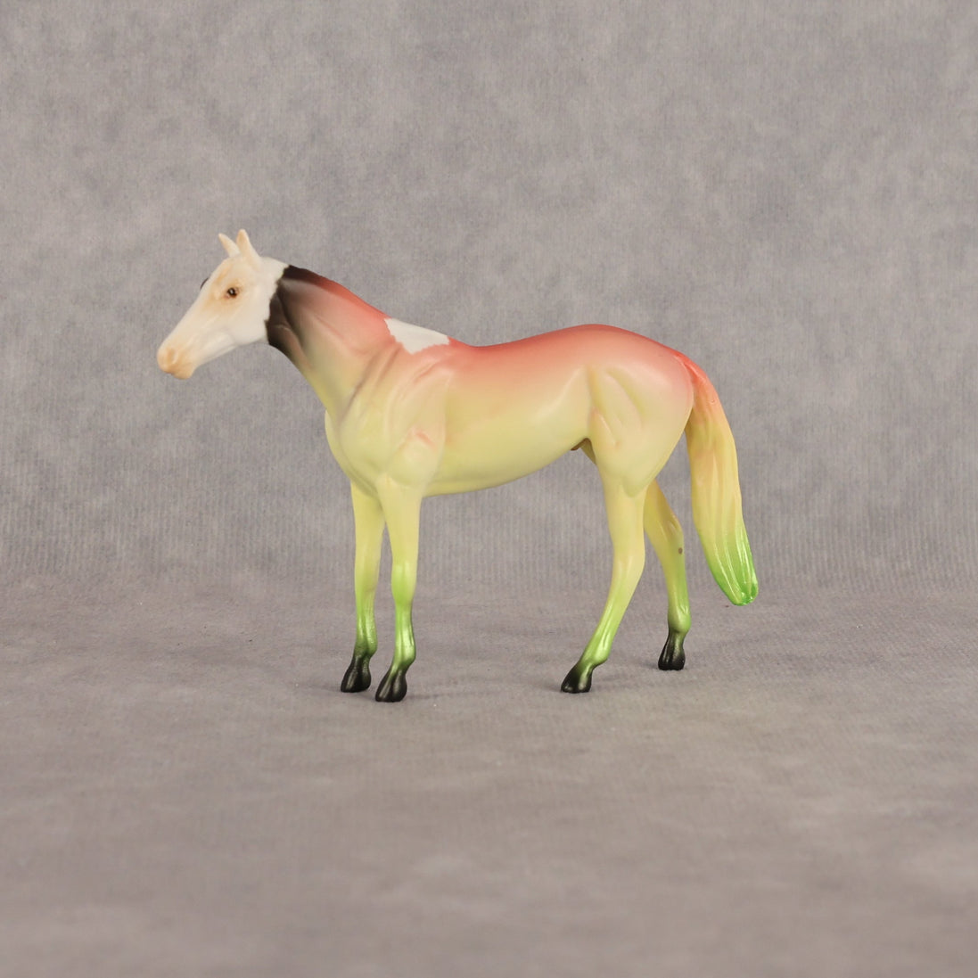 Parade Float OOAK Chip Thoroughbred  by Alex Fortman EQ26