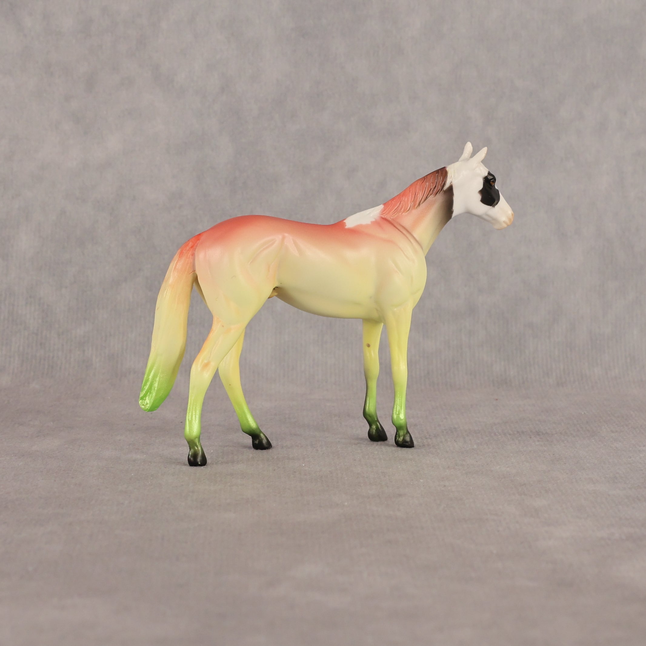 Parade Float OOAK Chip Thoroughbred  by Alex Fortman EQ26