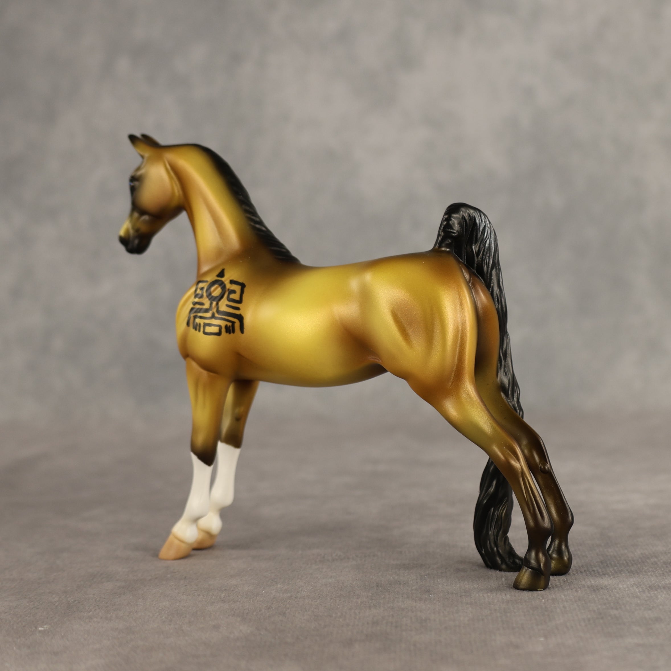 Monte Albán LE-5 Pebble Saddlebred by Enrique Duarte WC26