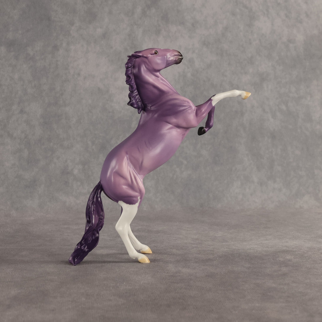 Periwinkle Run  OOAK Pebble Mustang by Dawn Quick SHCF26