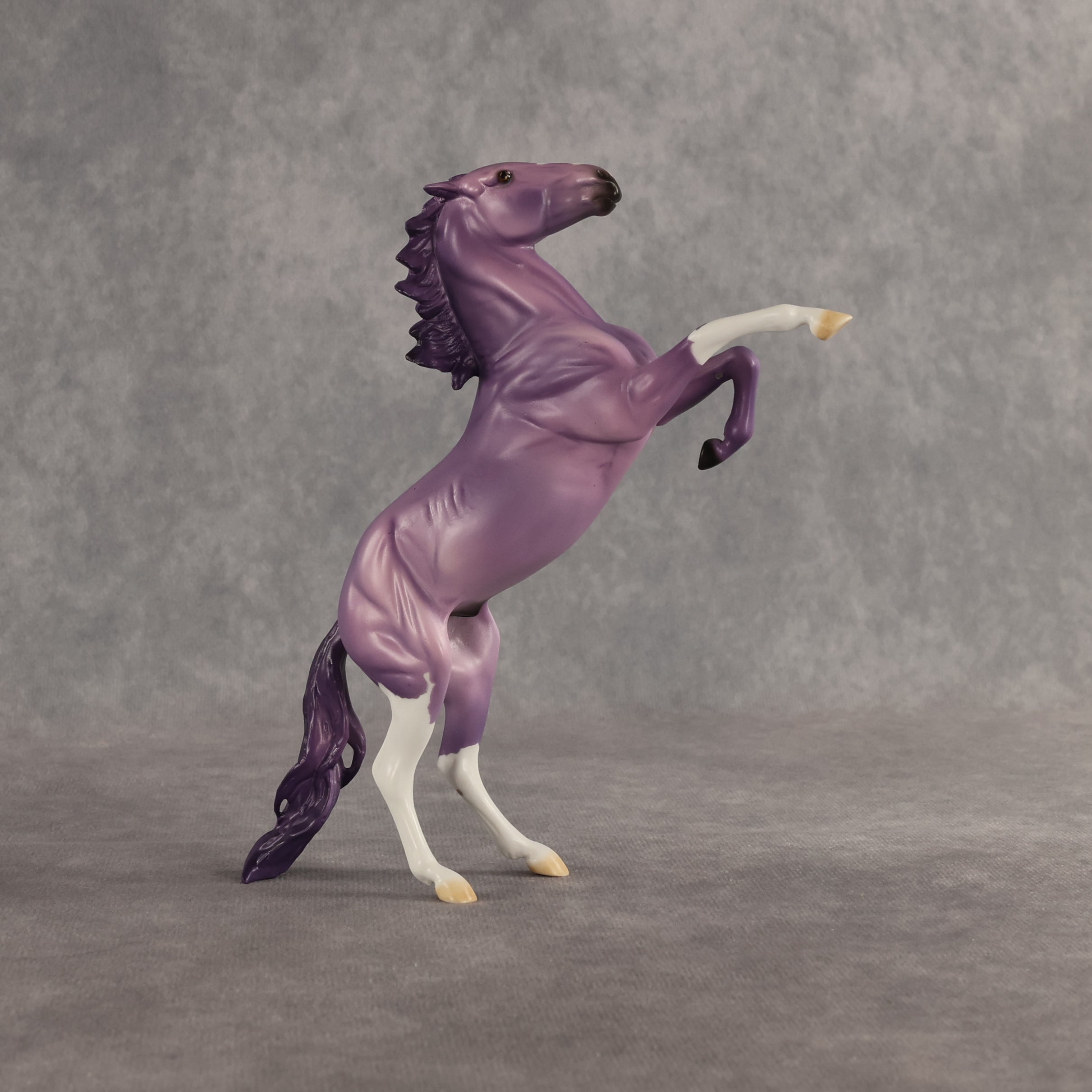 Periwinkle Run  OOAK Pebble Mustang by Dawn Quick SHCF26