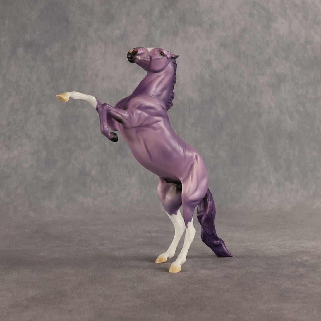 Periwinkle Run  OOAK Pebble Mustang by Dawn Quick SHCF26
