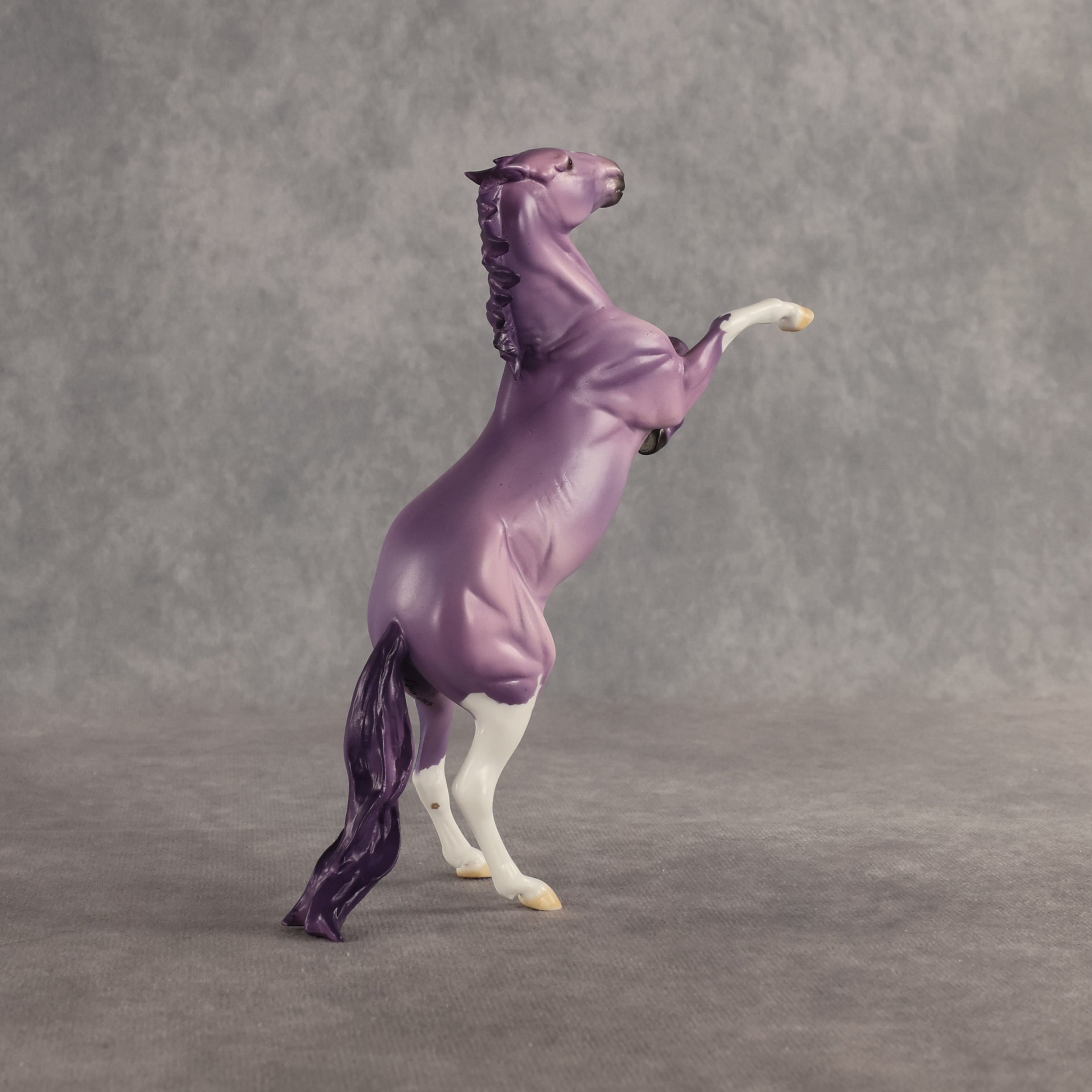 Periwinkle Run  OOAK Pebble Mustang by Dawn Quick SHCF26