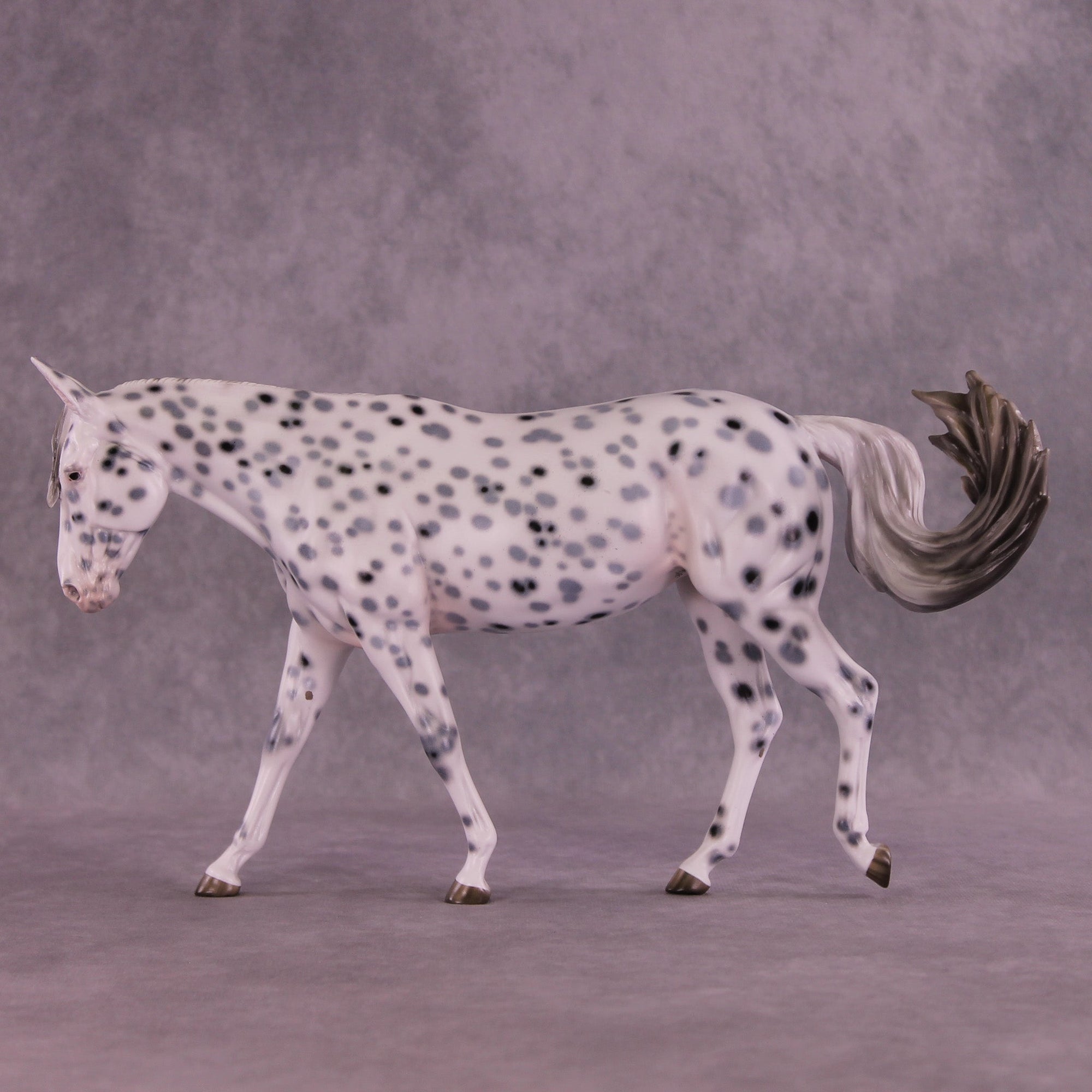 Phantom Spots OOAK Large Mule by Ellen Robbins MM25 Group C