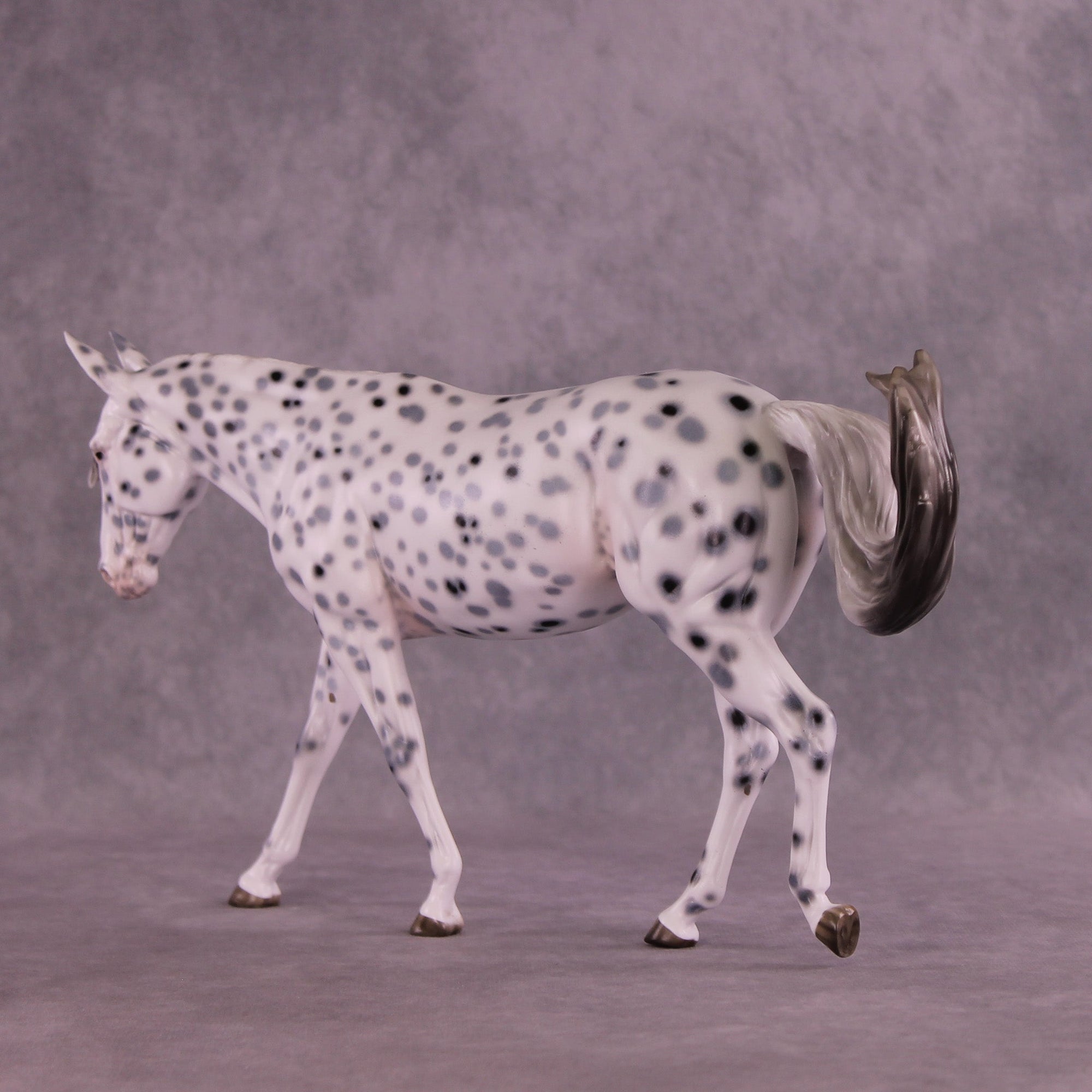 Phantom Spots OOAK Large Mule by Ellen Robbins MM25 Group C