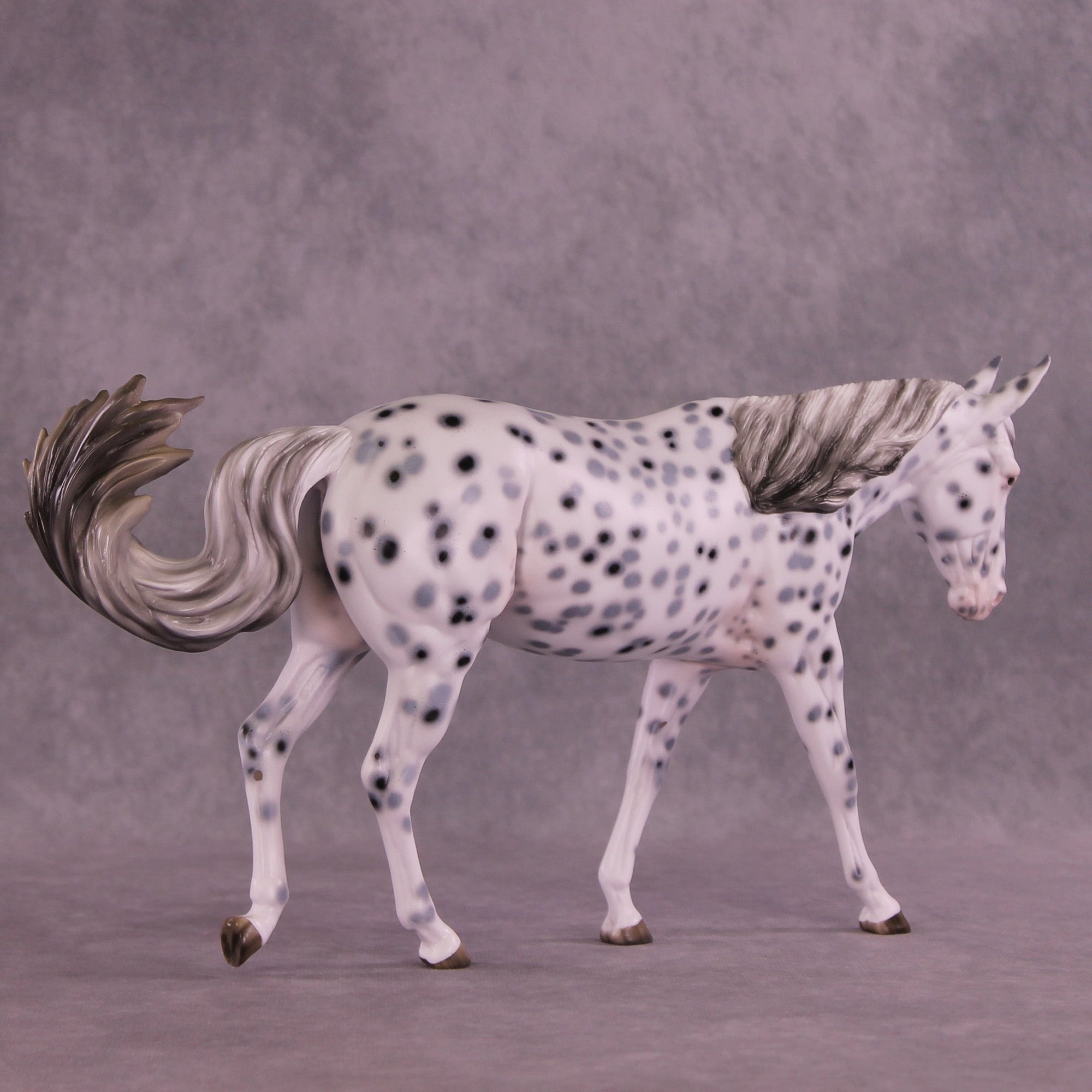 Phantom Spots OOAK Large Mule by Ellen Robbins MM25 Group C