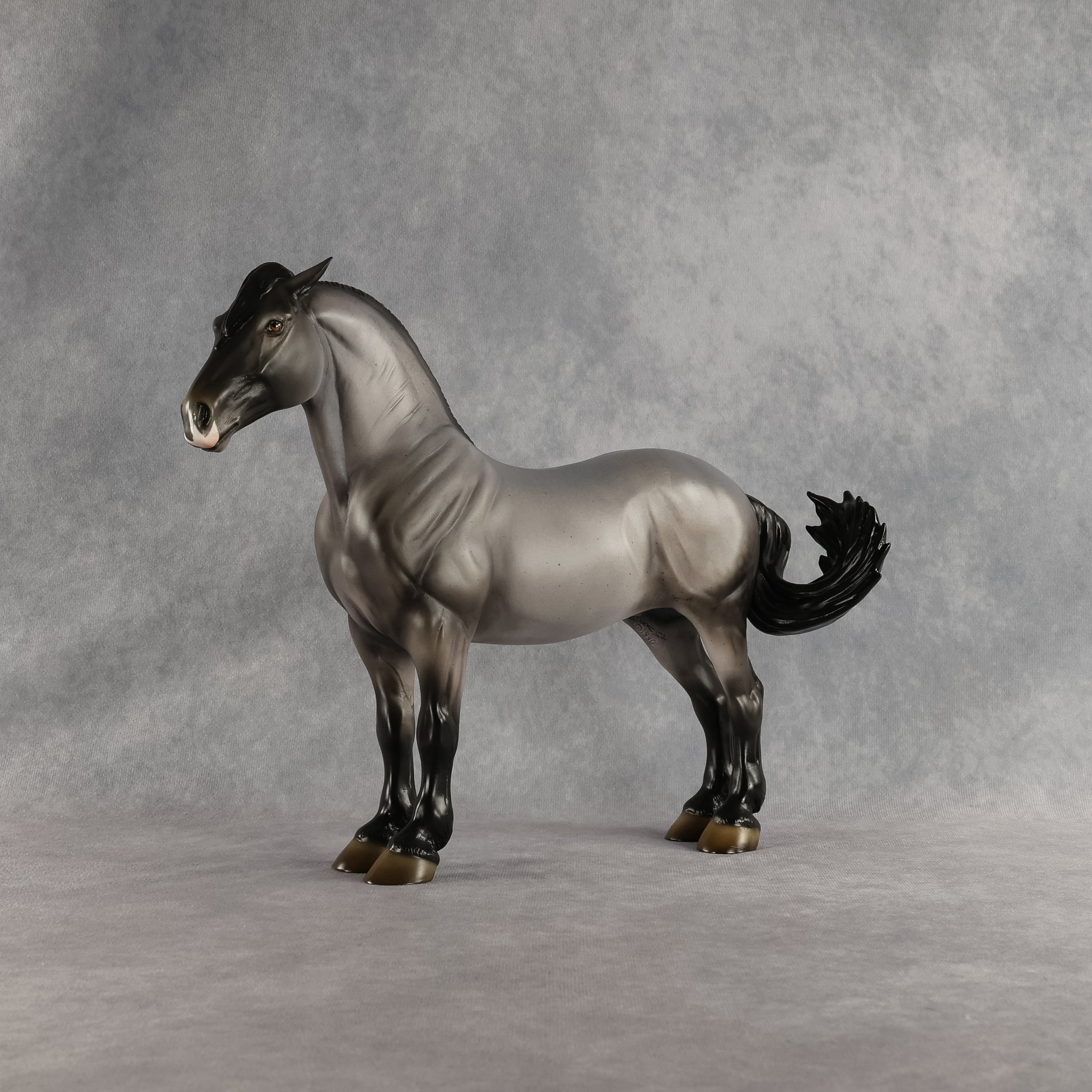 Pit LE-8 FCM Standing Drafter by Ellen Robbins & Melanie Miller YP26