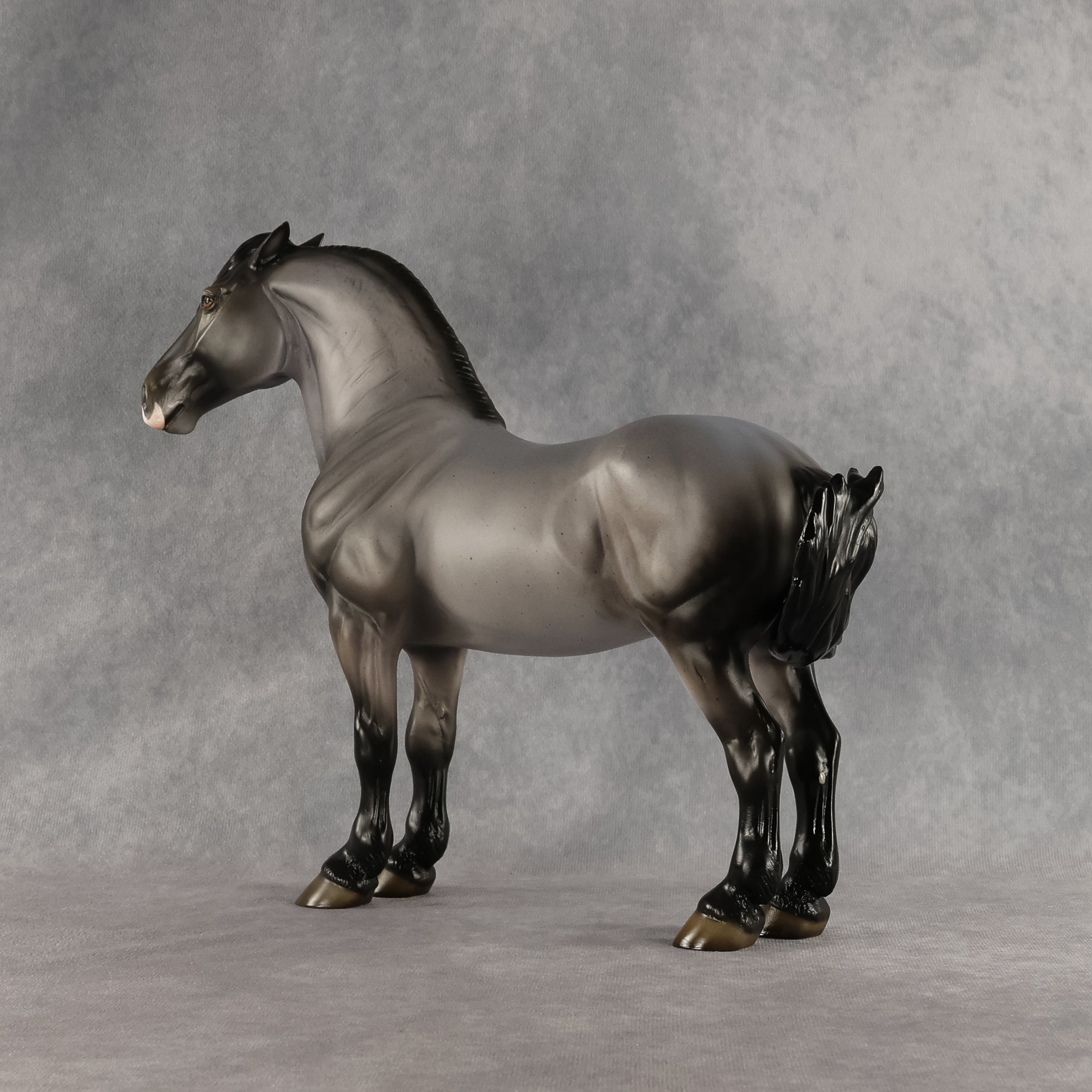 Pit LE-8 FCM Standing Drafter by Ellen Robbins & Melanie Miller YP26