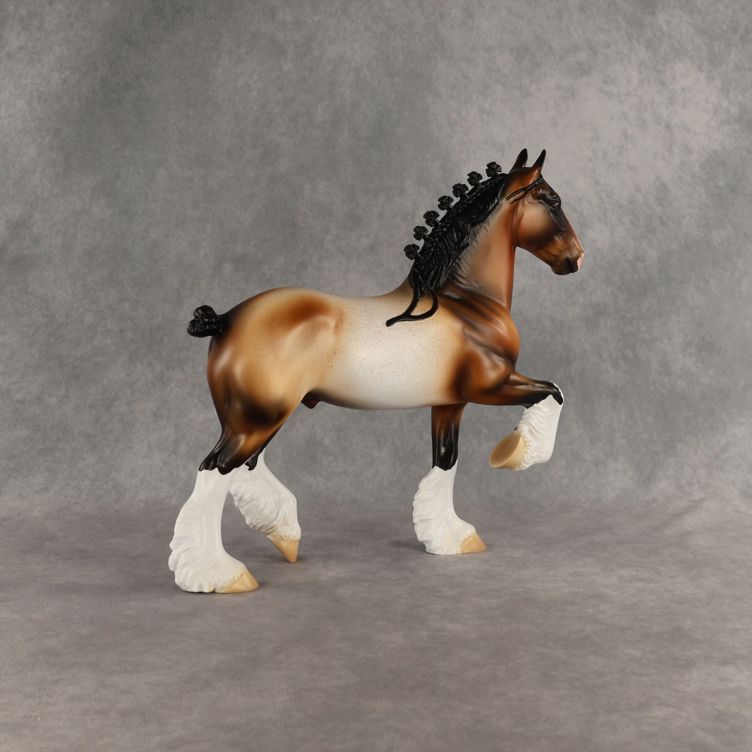 Ponya LE-5 Trotting Drafter by Enrique Duarte ES26
