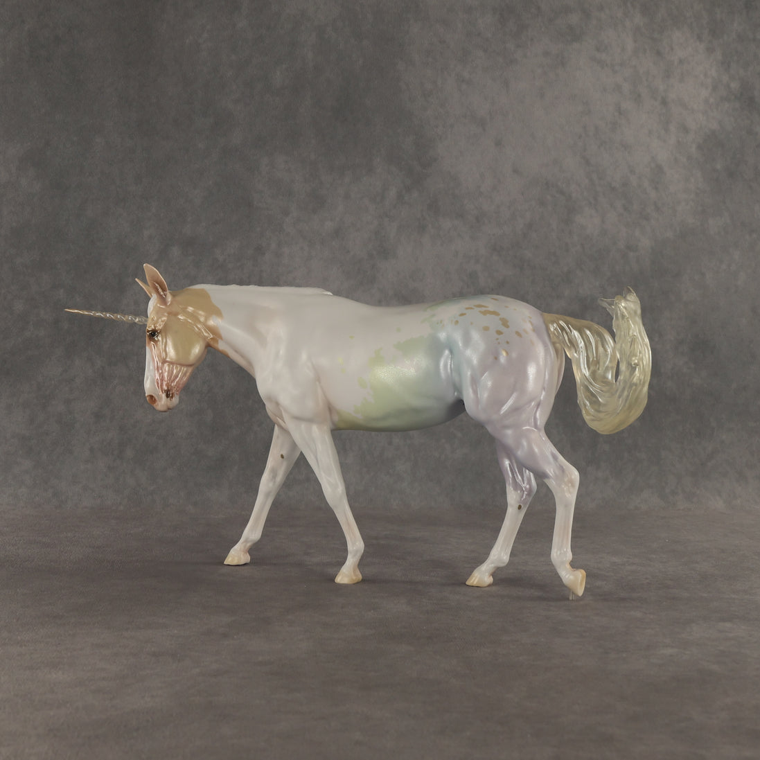 Prisma LE-15 FCM Large Mule by Ashley Palmer & Melanie Miller EL26