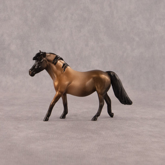 Projected Beauty OOAK Chip Pony by Alex Fortman EQ26