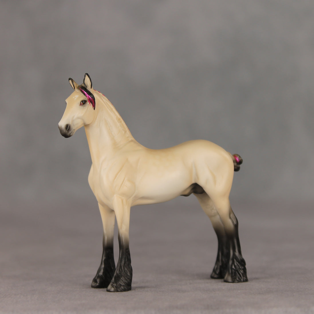 Ramble OOAK Chip Standing Drafter by Ellen Robbins VV26