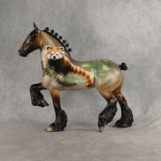 Red Panda LE-5 Trotting Drafter by Enrique Duarte ES26