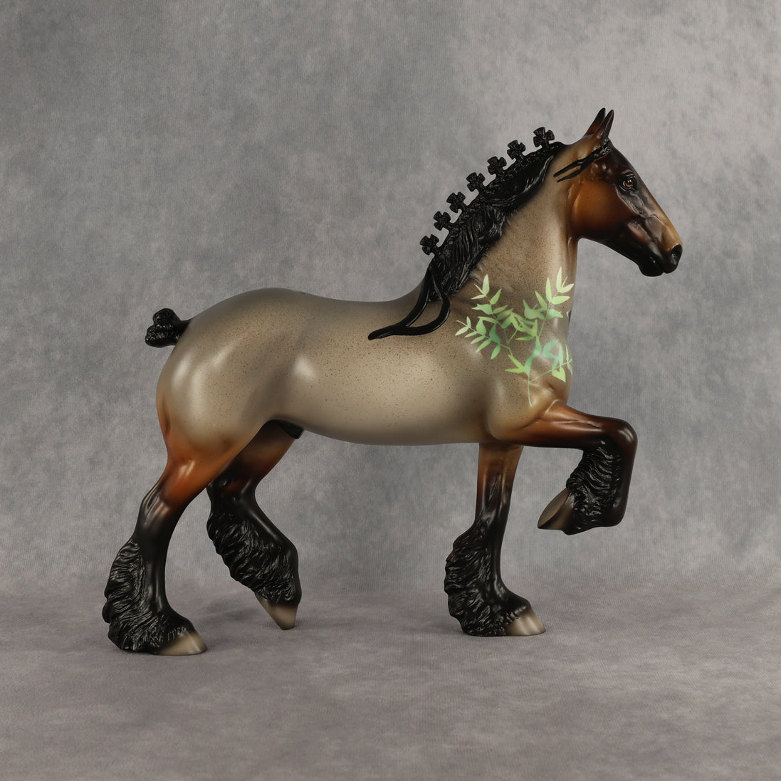 Red Panda LE-5 Trotting Drafter by Enrique Duarte ES26
