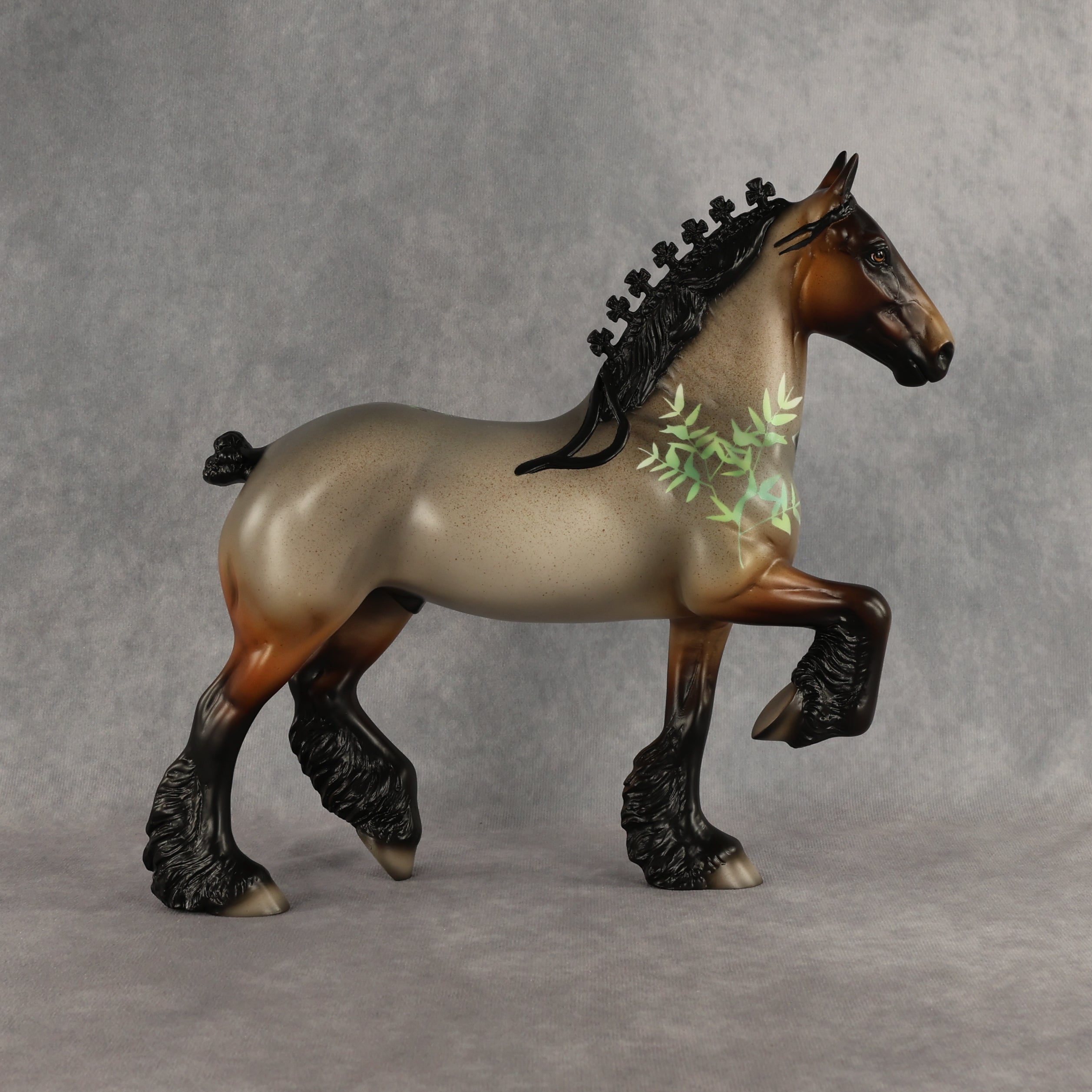 Red Panda LE-5 Trotting Drafter by Enrique Duarte ES26