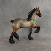 Red Panda LE-5 Trotting Drafter by Enrique Duarte ES26